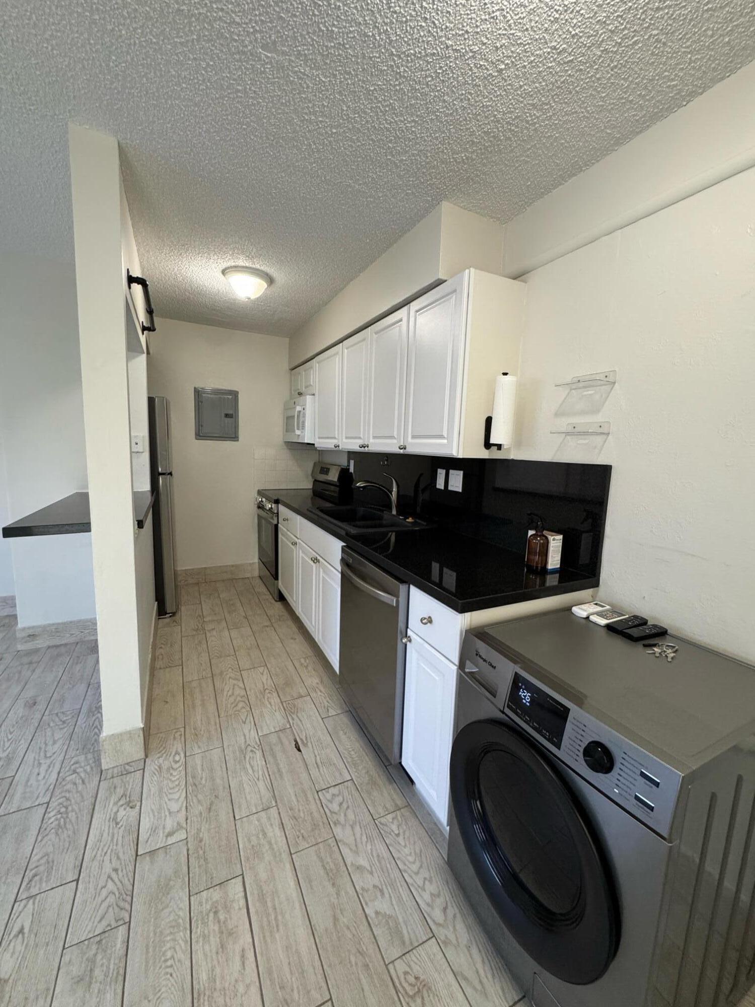 Foto de propiedad en 340 SW 16th Court 1, Fort Lauderdale, FL 33315 Fort Lauderdale con MLS# 