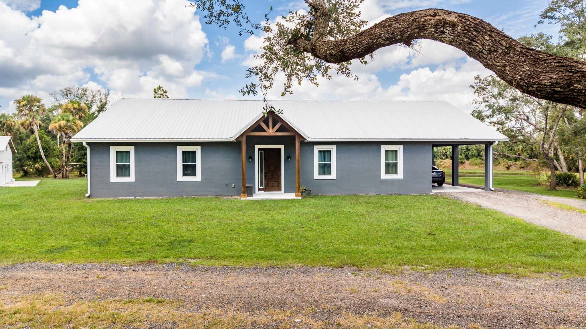 En Venta 1112 NE 131st Lane, Okeechobee, FL 34972, Okeechobee, FL 34972