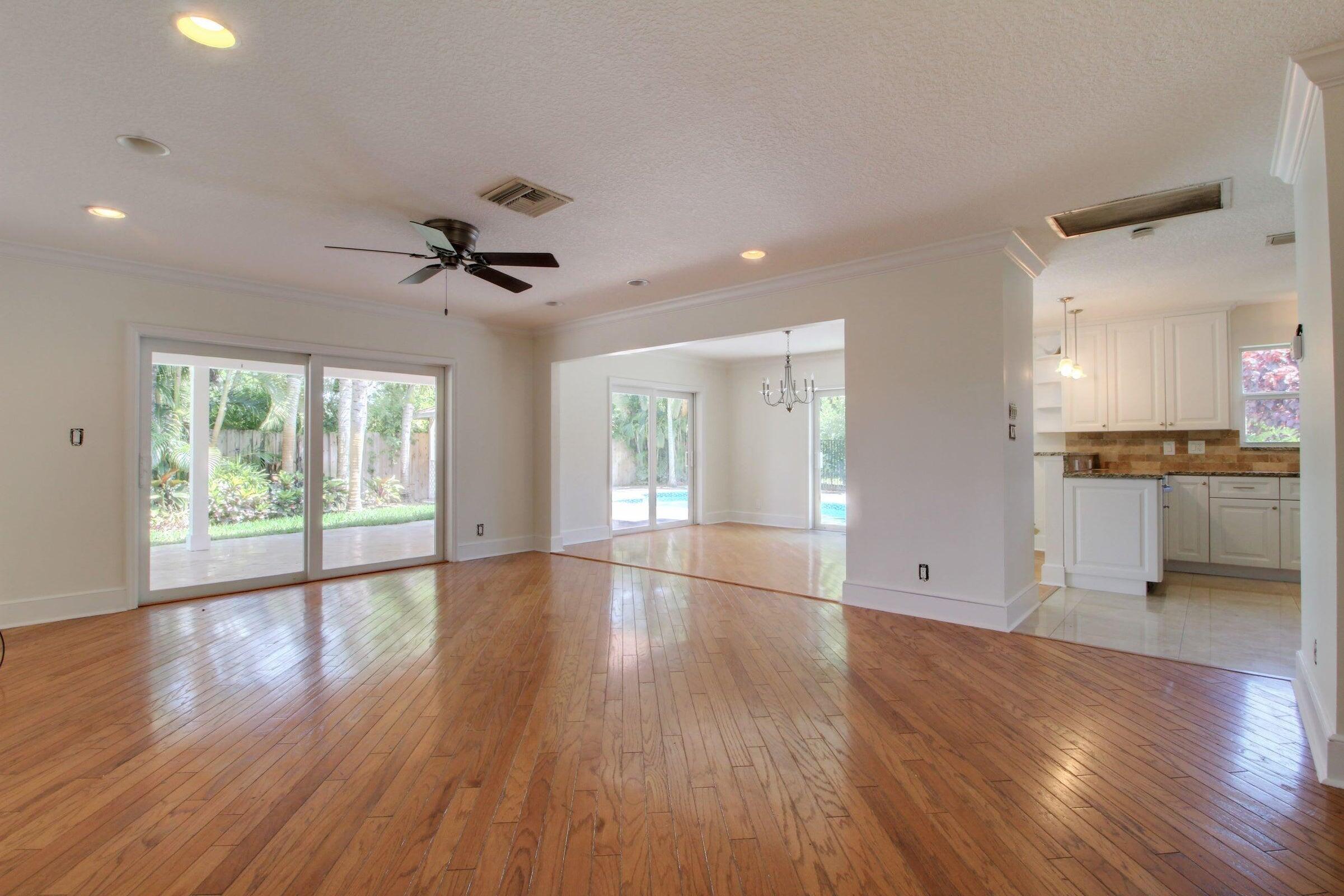En Venta 949 GREENSWARD Lane, Delray Beach, FL 33445, Delray Beach, FL 33445