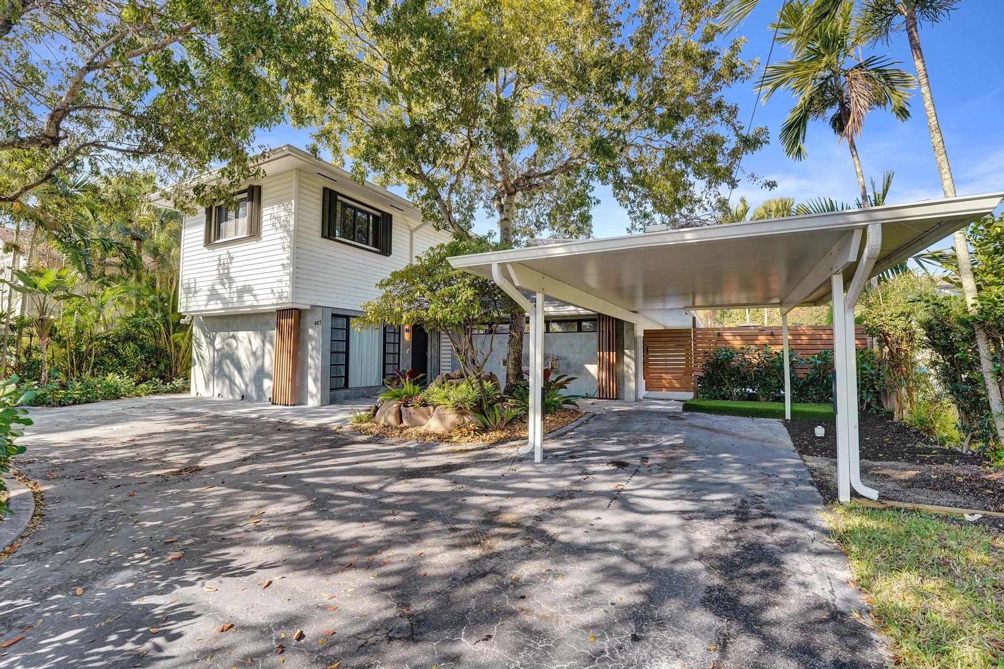 Foto de propiedad en 4417 SW 38th Terrace, Fort Lauderdale, FL 33312 Fort Lauderdale con MLS# 