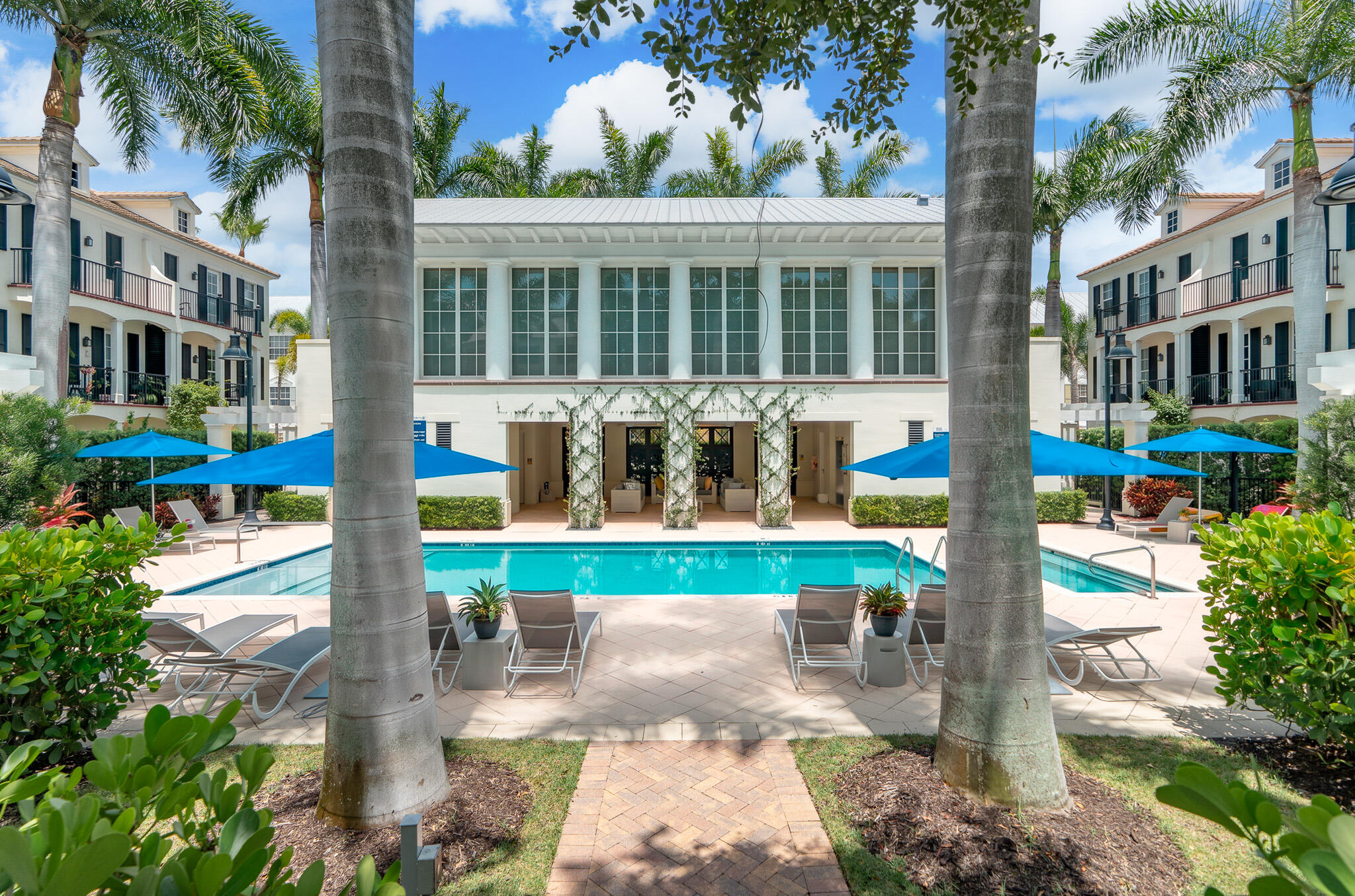 Foto de propiedad en 362 W Cannery Row Circle, Delray Beach, FL 33444 Delray Beach con MLS# 