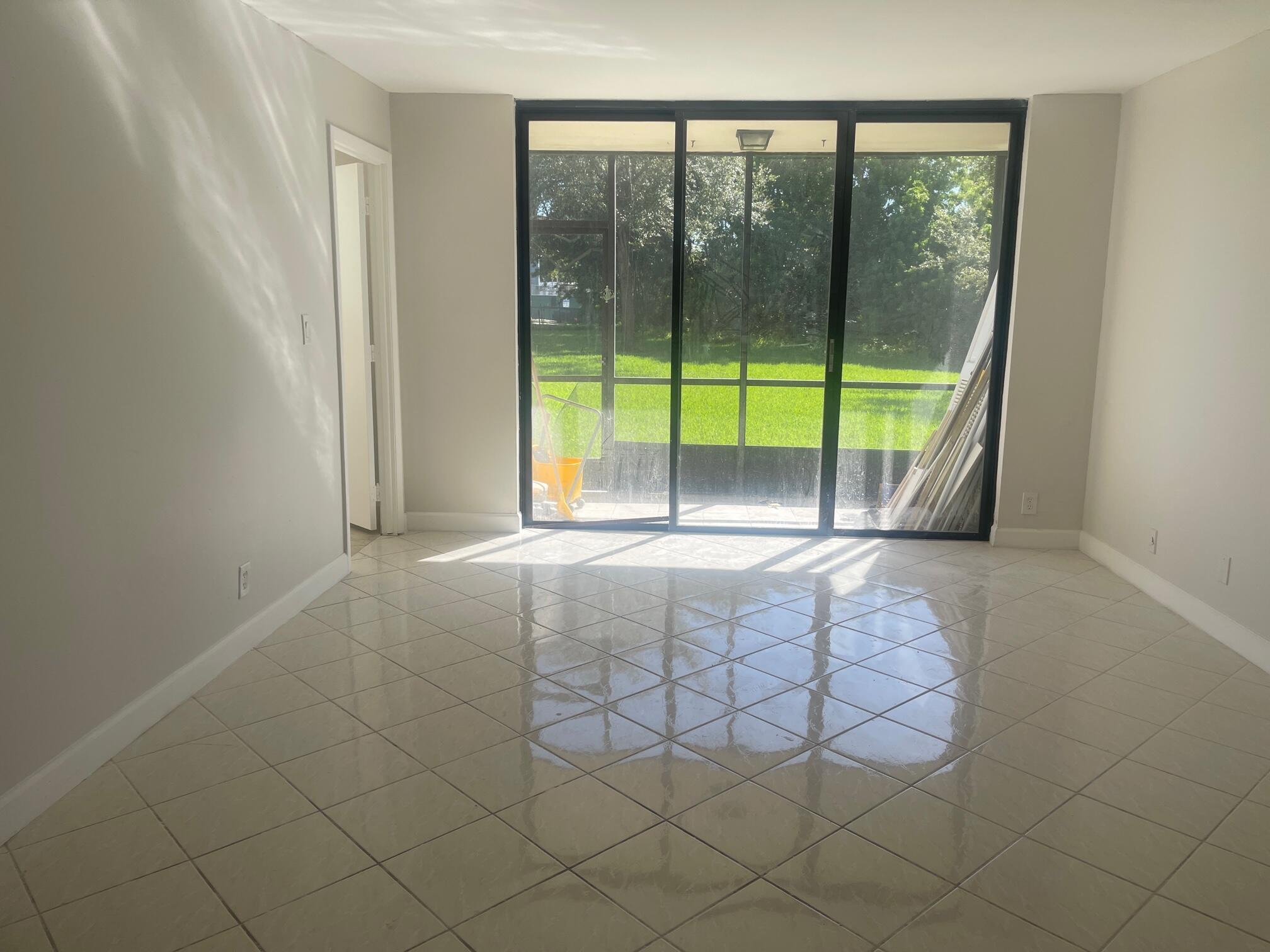 En Renta 6301 N University Drive 118, Tamarac, FL 33321, Tamarac, FL 33321
