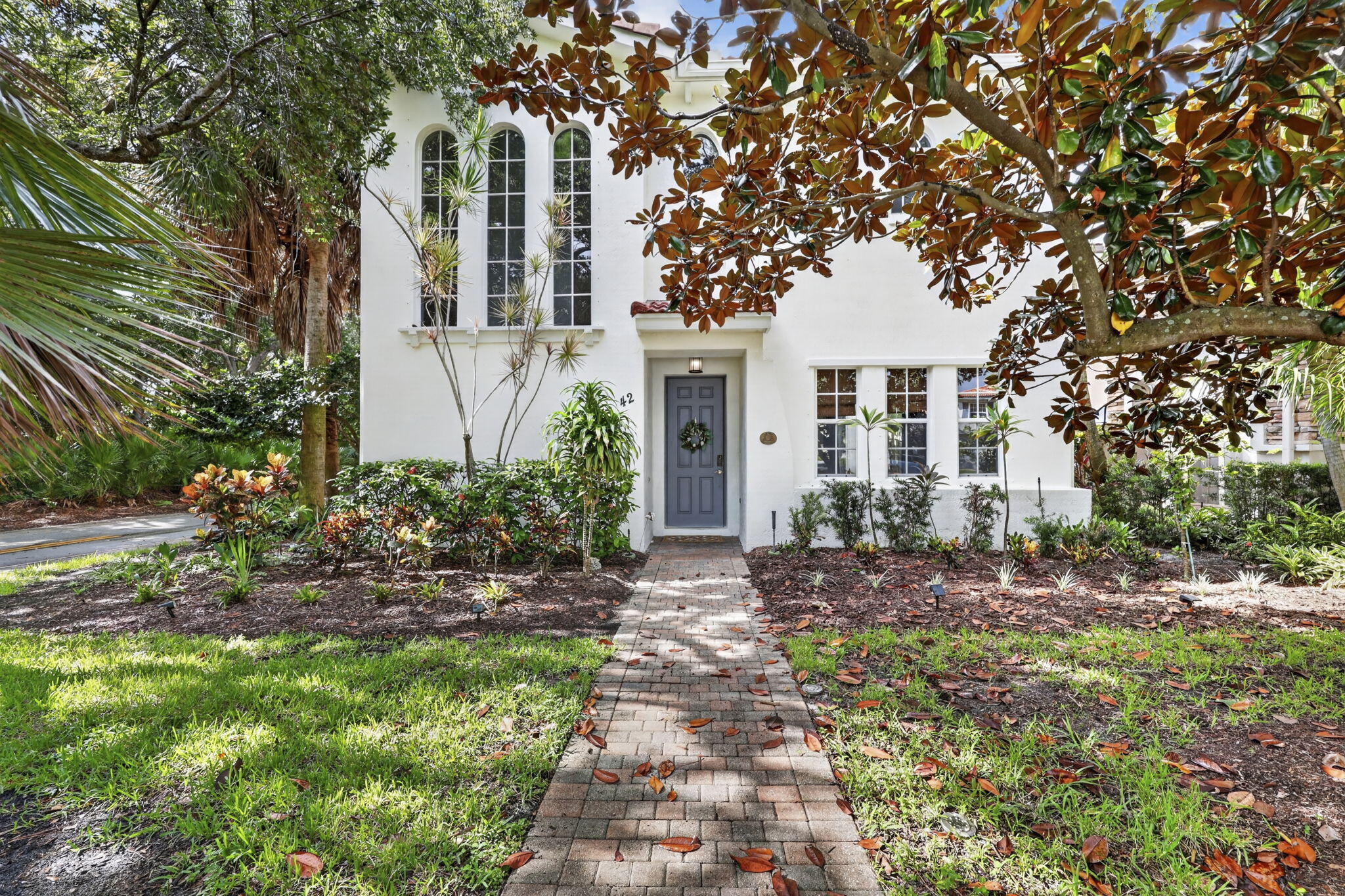 Foto de propiedad en 42 Stoney Drive, Palm Beach Gardens, FL 33410 Palm Beach Gardens con MLS# 