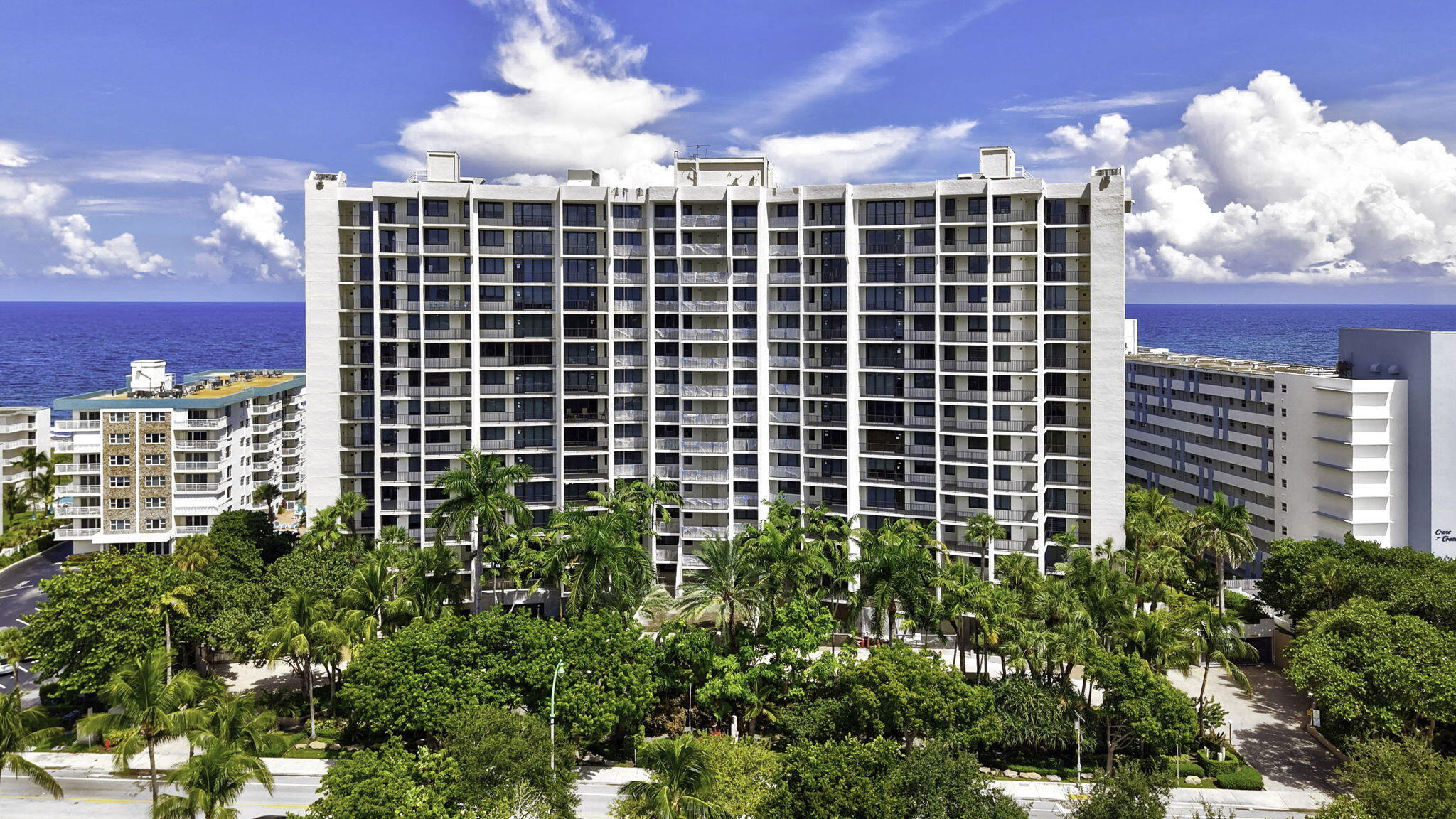 Foto de propiedad en 1800 S Ocean Boulevard 708, Lauderdale-By-The-Sea, FL 33062 Lauderdale-By-The-Sea con MLS# 