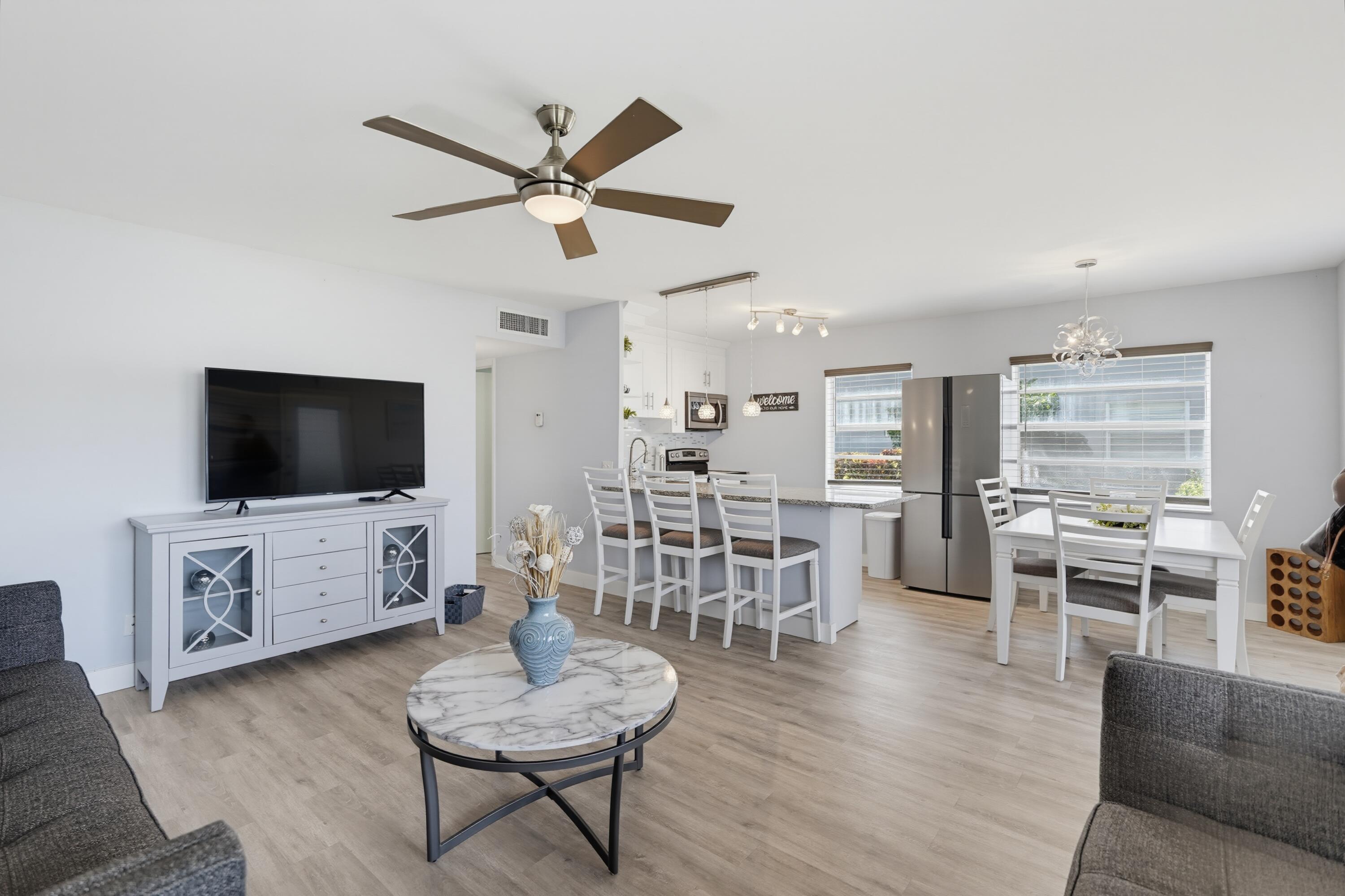 En Venta 299 FLANDERS G Drive G, Delray Beach, FL 33484, Delray Beach, FL 33484