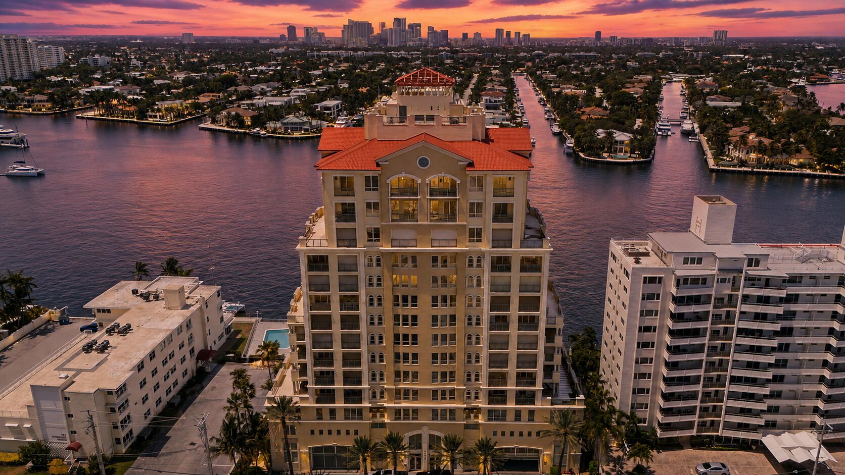 Foto de propiedad en 209 N Birch Road 1002, Fort Lauderdale, FL 33304 Fort Lauderdale con MLS# 