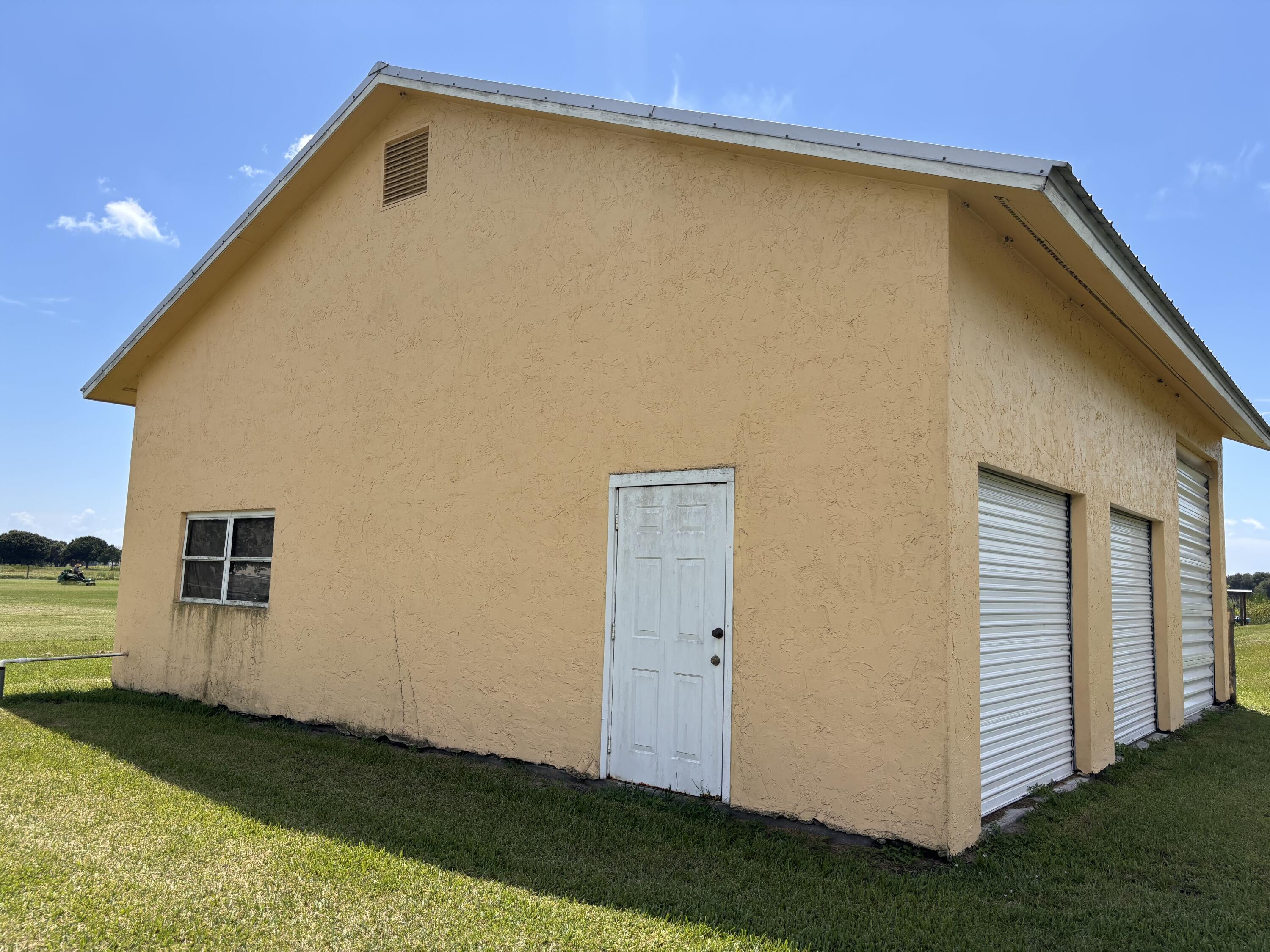 En Venta 7972 SW 13TH Street, Okeechobee, FL 34974, Okeechobee, FL 34974