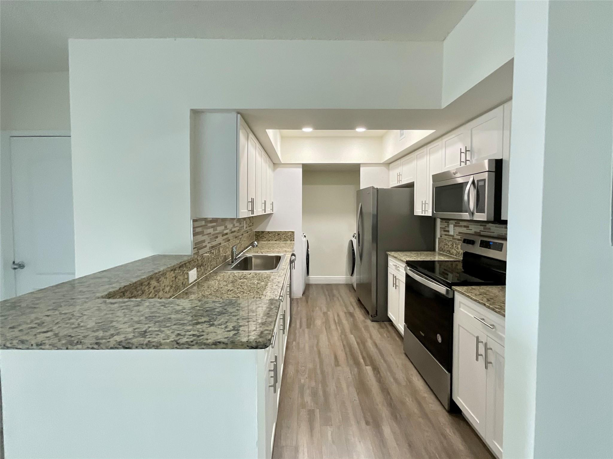 Foto de propiedad en 16900 N Bay Road 3-804, Sunny Isles Beach, FL 33160 Sunny Isles Beach con MLS# 