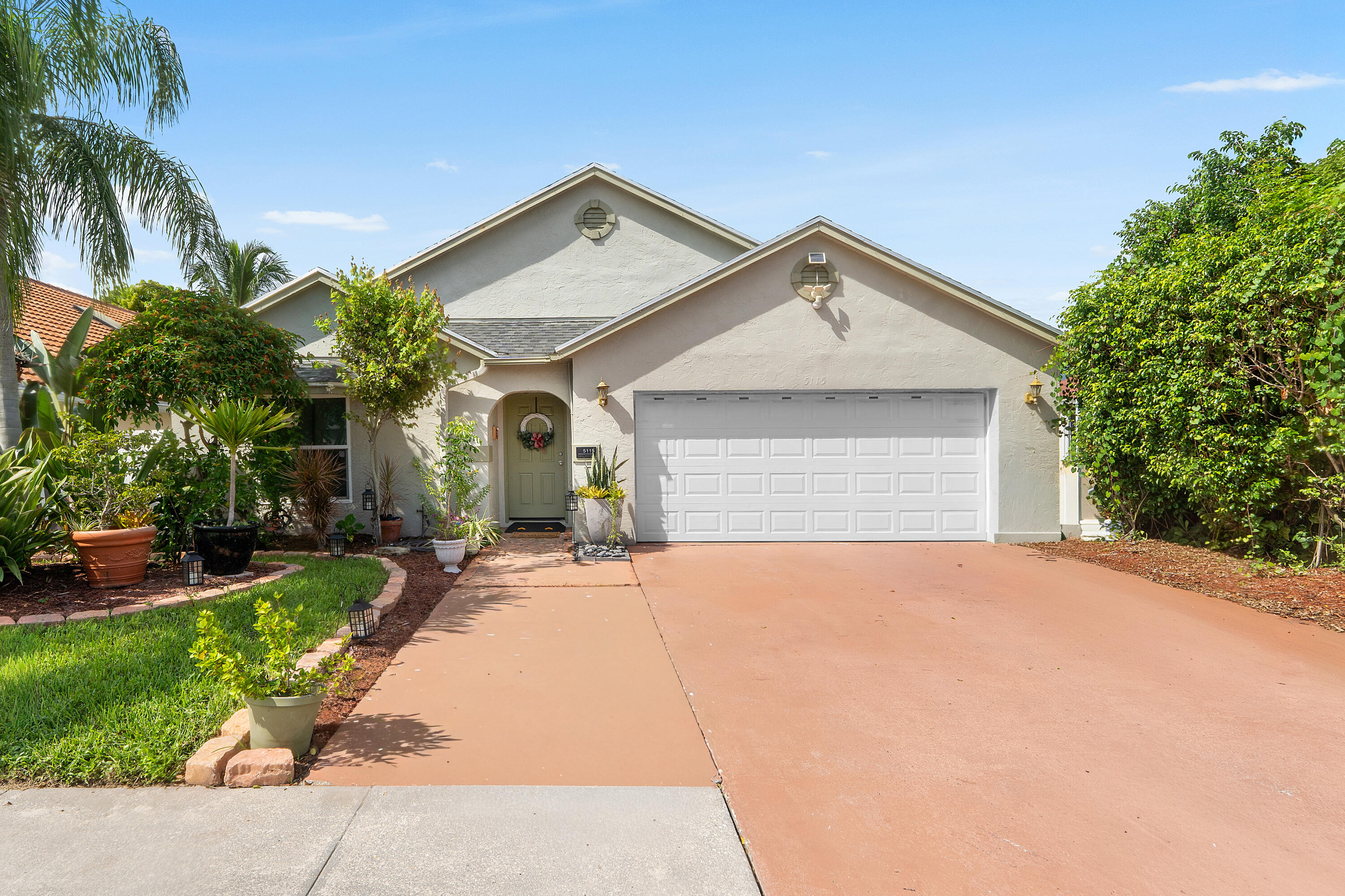 En Venta 5115 Foxhall Drive S, West Palm Beach, FL 33417, West Palm Beach, FL 33417