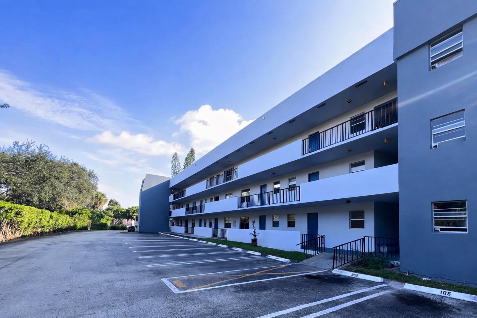 En Renta 1630 EMBASSY Drive 311, West Palm Beach, FL 33401, West Palm Beach, FL 33401