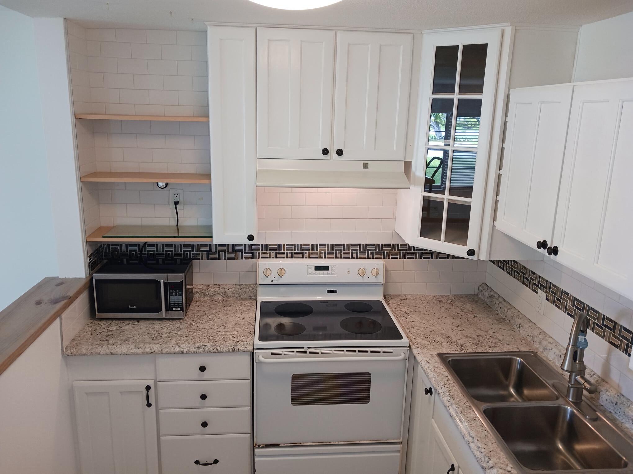 Foto de propiedad en 163 LYNDHURST L 163, Deerfield Beach, FL 33442 Deerfield Beach con MLS# 