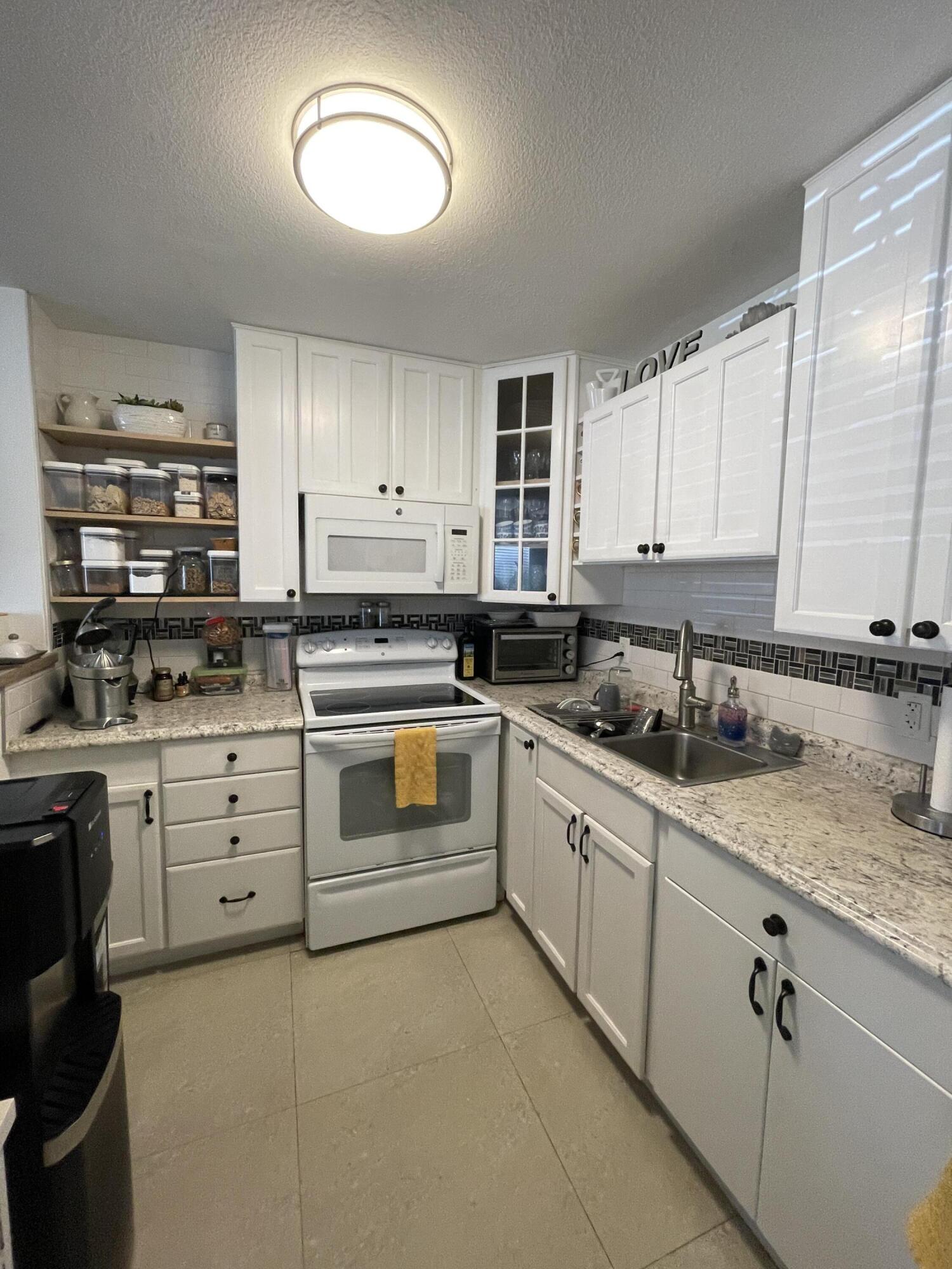 En Renta 163 LYNDHURST L 163, Deerfield Beach, FL 33442, Deerfield Beach, FL 33442