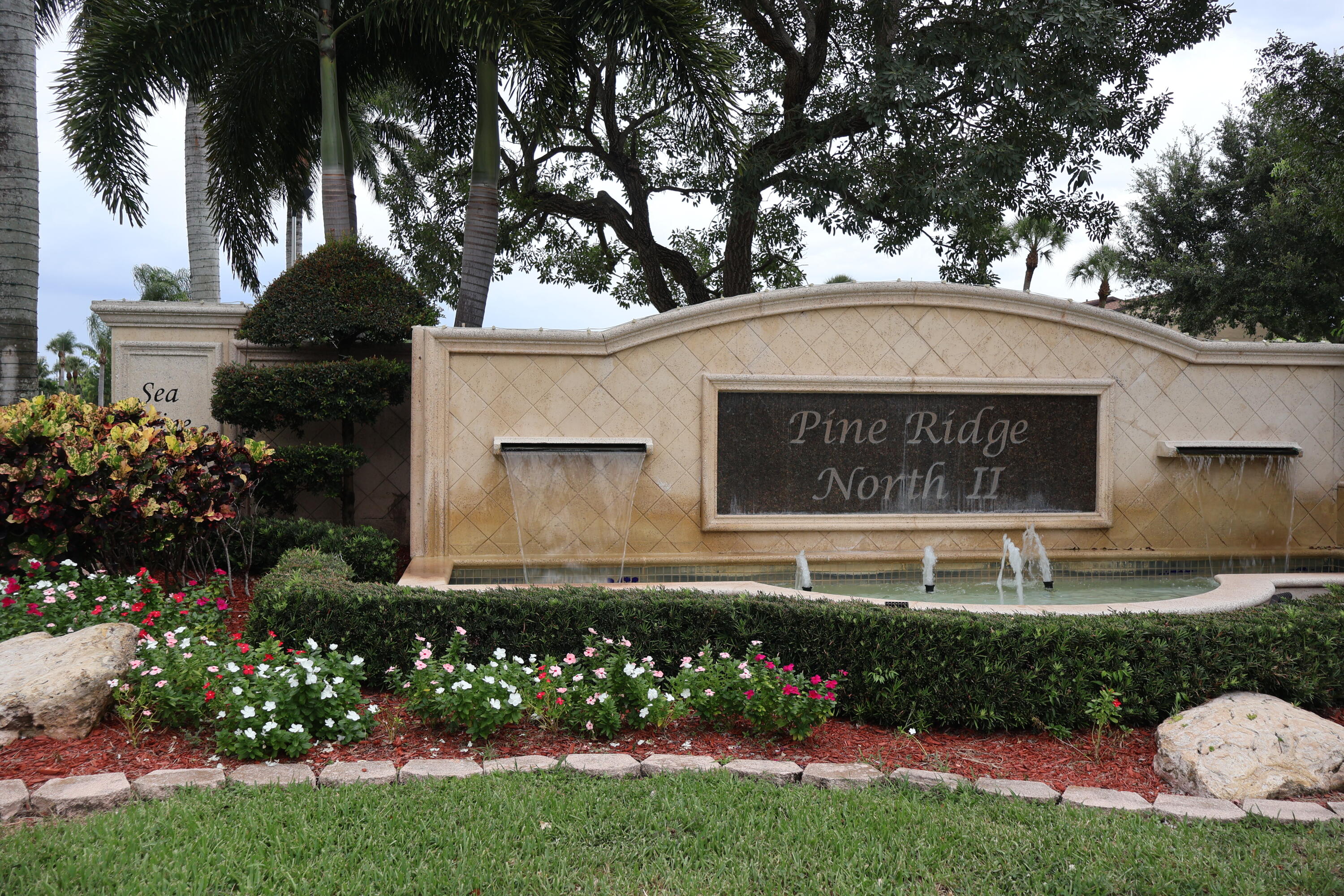 Foto de propiedad en 603 Sea Pine Way H3, Greenacres, FL 33415 Greenacres con MLS# 