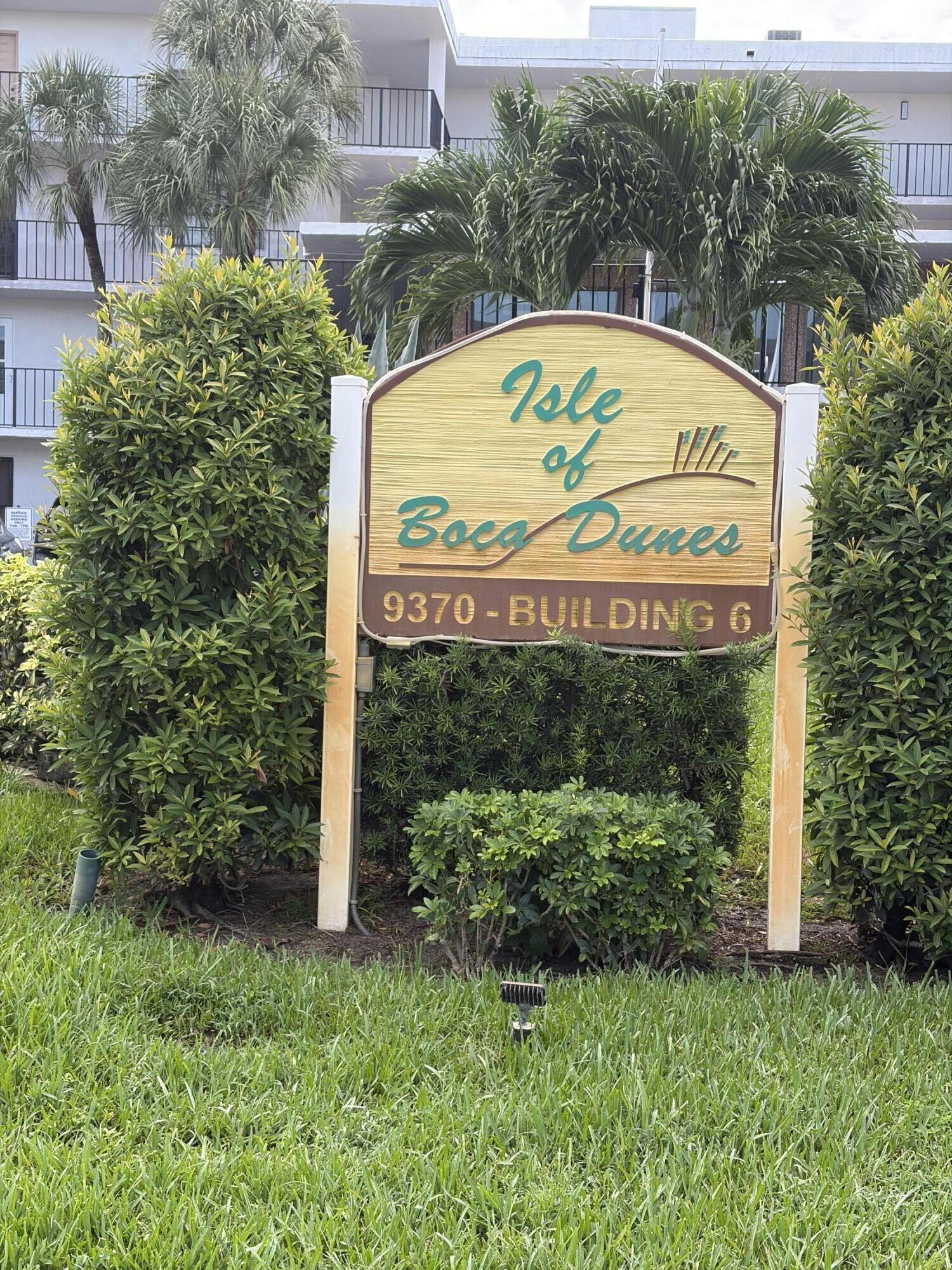 Foto de propiedad en 9370 SW 8th Street 118, Boca Raton, FL 33428 Boca Raton con MLS# 
