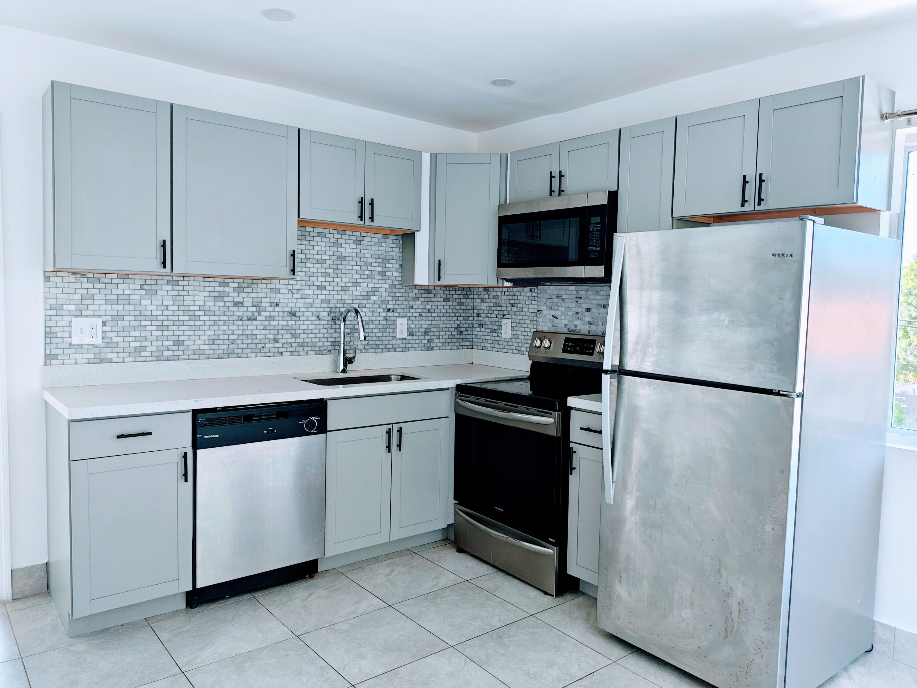 Foto de propiedad en 2719 LINCOLN Street 6, Hollywood, FL 33020 Hollywood con MLS# 