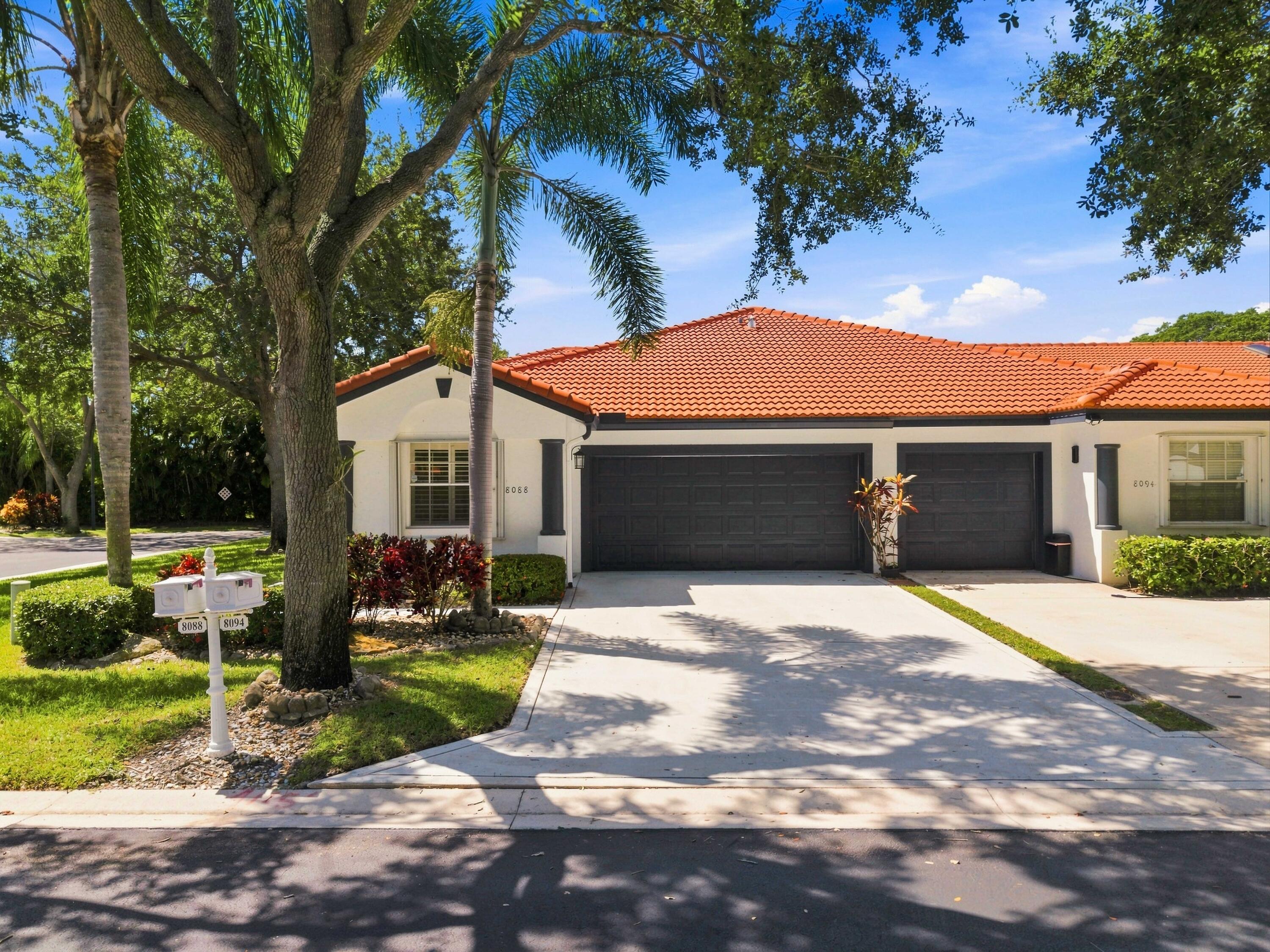 Foto de propiedad en 8088 VIA DI VENETO, Boca Raton, FL 33496 Boca Raton con MLS# 