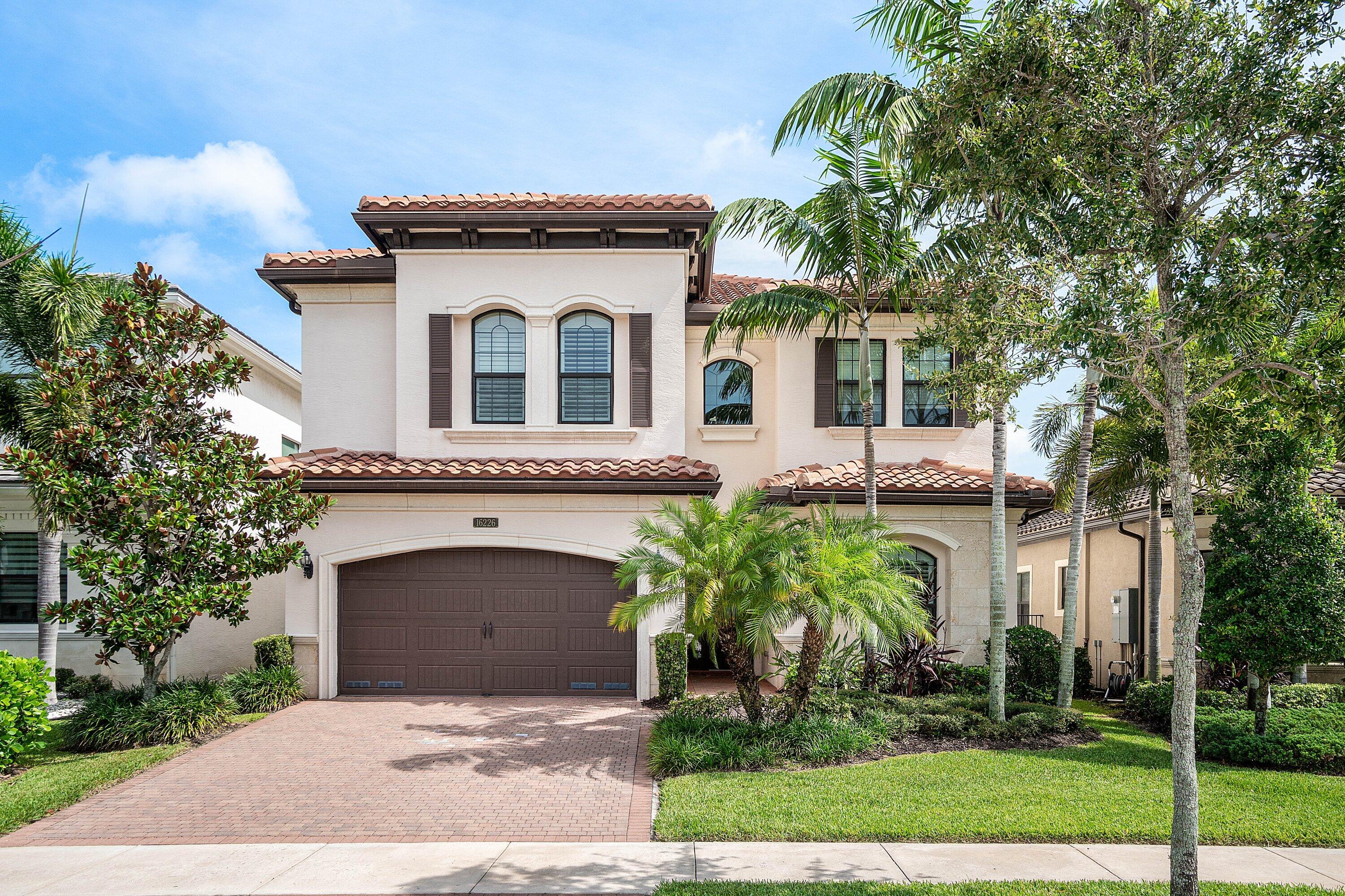 Foto de propiedad en 16226 Cabernet Drive, Delray Beach, FL 33446 Delray Beach con MLS# 