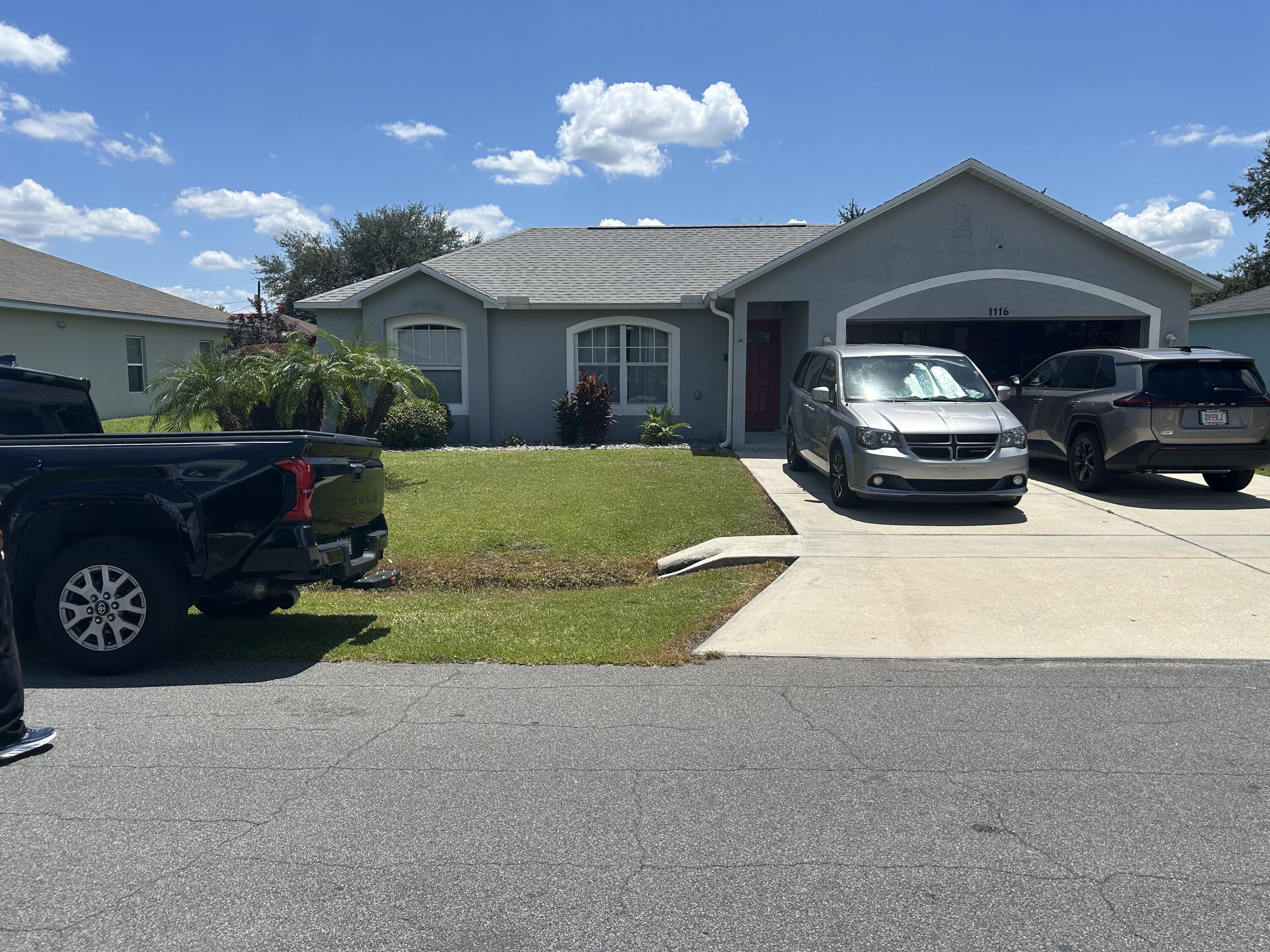 Foto de propiedad en 1116 ORNE Court, Kissimmee, FL 34759 Kissimmee con MLS# 