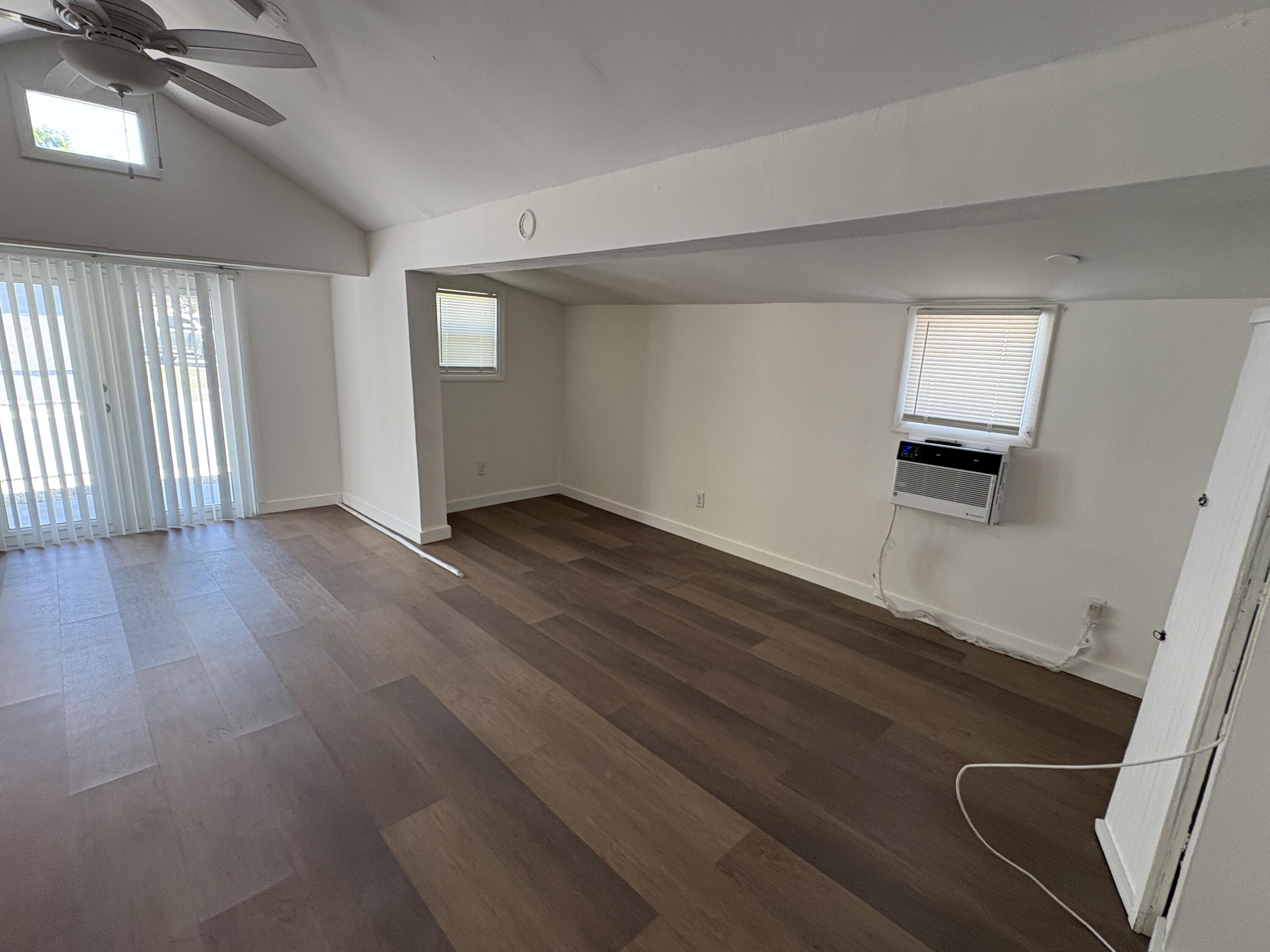 Foto de propiedad en 1912 ARTHUR Street C, Hollywood, FL 33020 Hollywood con MLS# 