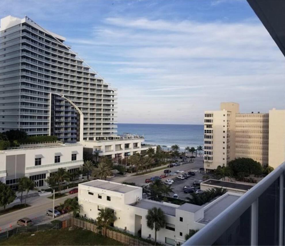 Foto de propiedad en 336 N BIRCH Road 10C, Fort Lauderdale, FL 33304 Fort Lauderdale con MLS# 