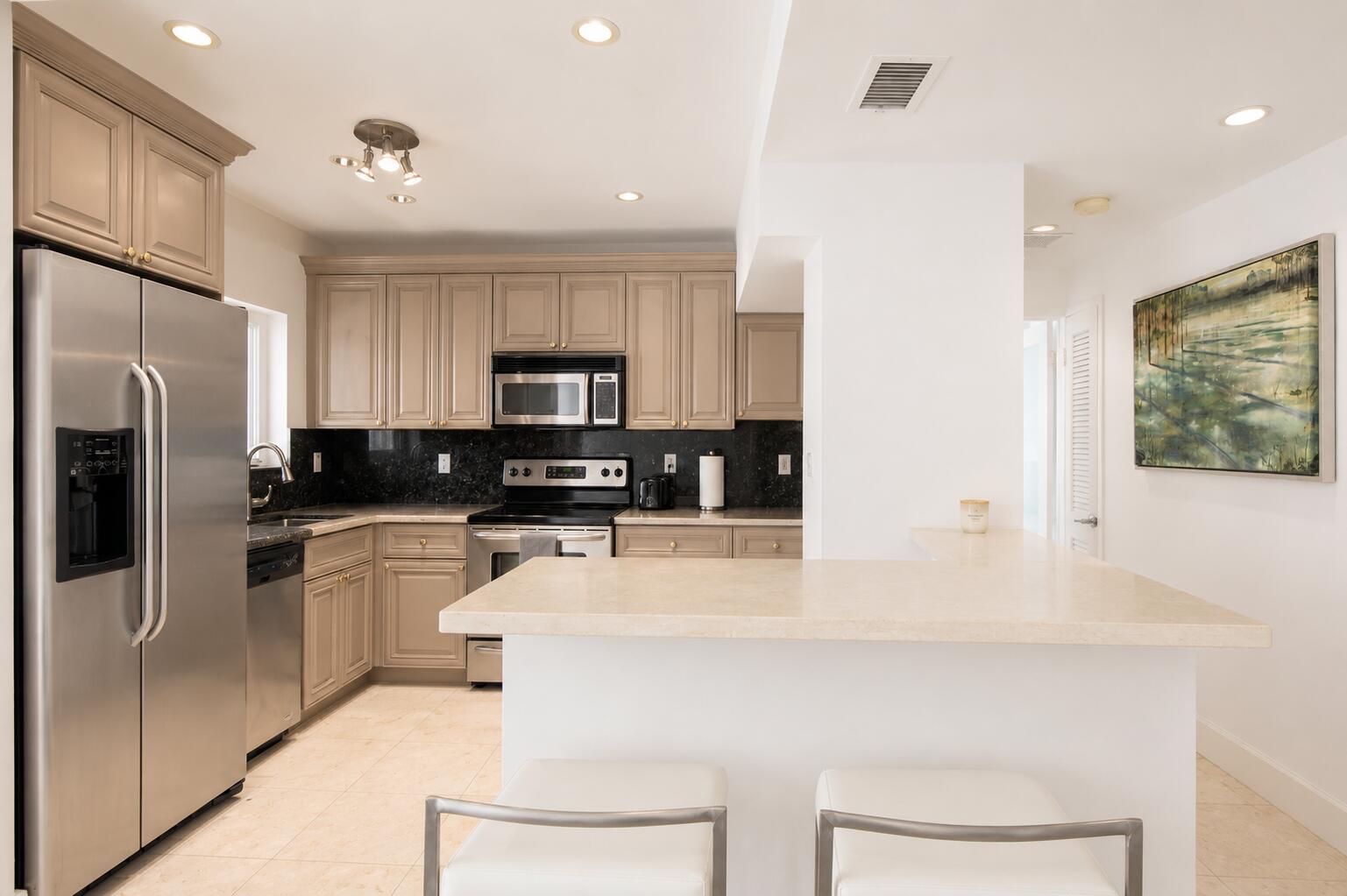 Foto de propiedad en 100 Lincoln Road PH14, Miami Beach, FL 33139 Miami Beach con MLS# 