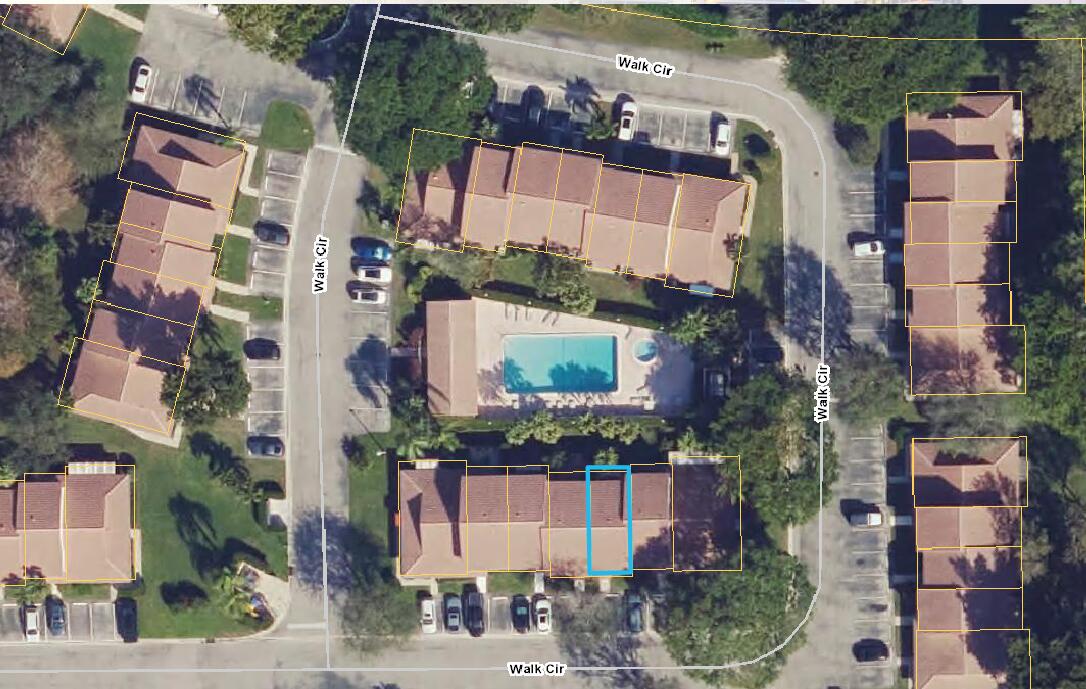 Foto de propiedad en 6327 Walk Circle, Boca Raton, FL 33433 Boca Raton con MLS# 
