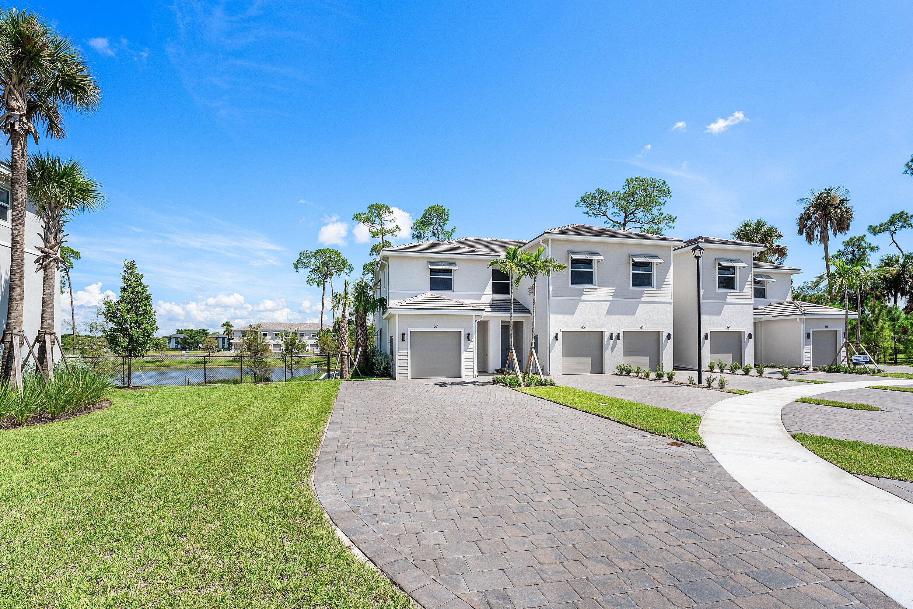 En Renta 157 LAKESIDE LANDING Court, Royal Palm Beach, FL 33411, Royal Palm Beach, FL 33411