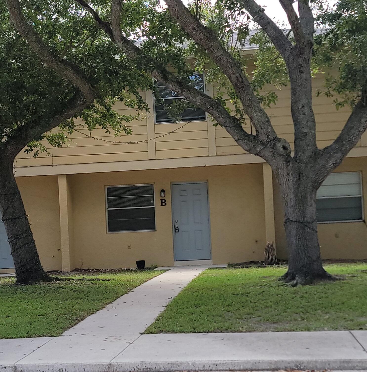 En Renta 2018 S 10TH Street, Fort Pierce, FL 34950, Fort Pierce, FL 34950