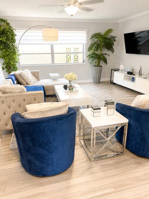Foto de propiedad en 371 SW 8TH 0011, Boca Raton, FL 33432 Boca Raton con MLS# 