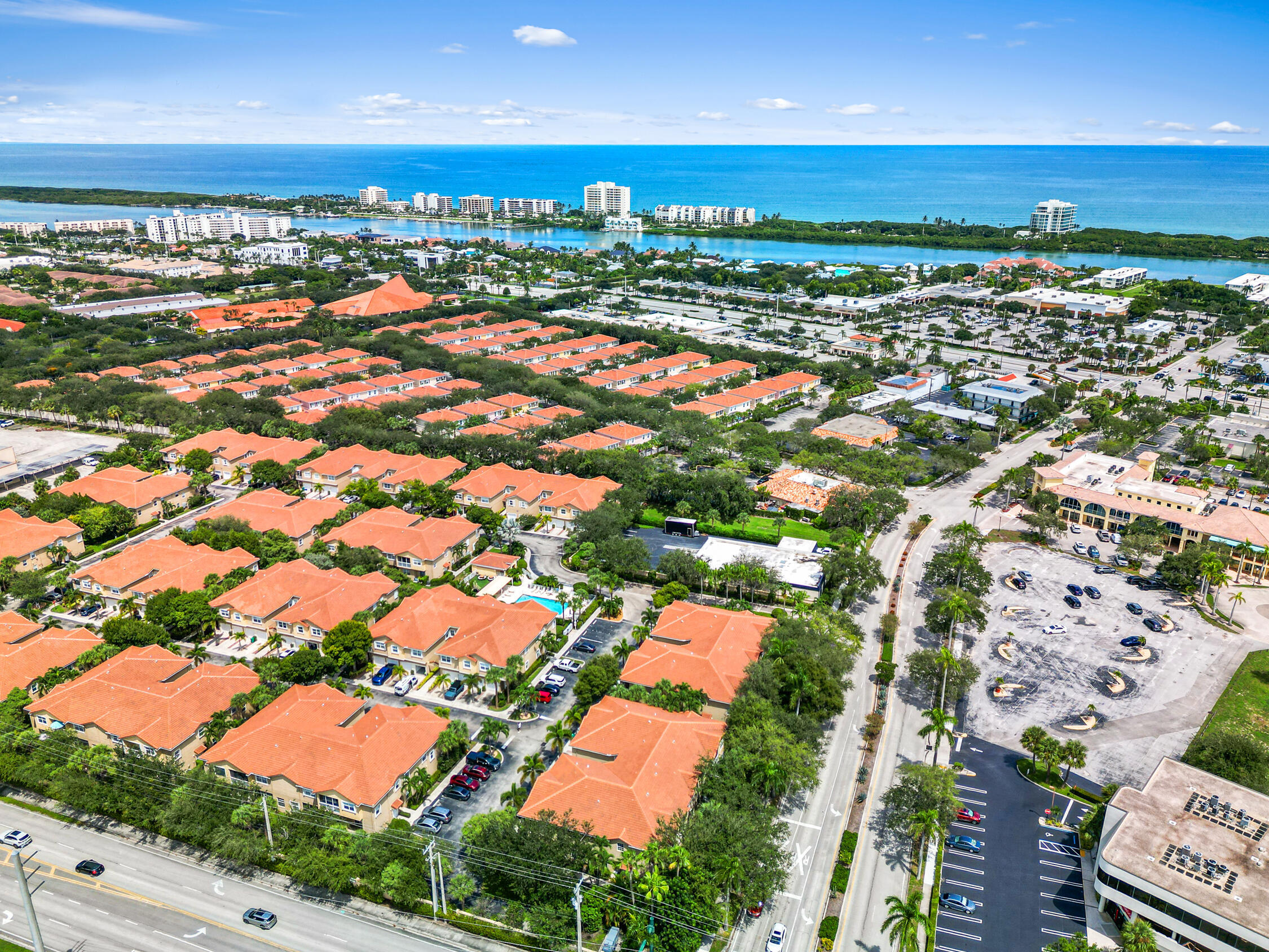 En Renta 112 Lighthouse Circle J, Tequesta, FL 33469, Tequesta, FL 33469