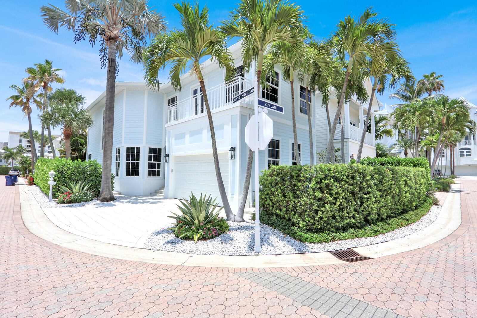 Foto de propiedad en 149 JUPITER KEY Road, Jupiter, FL 33477 Jupiter con MLS# 
