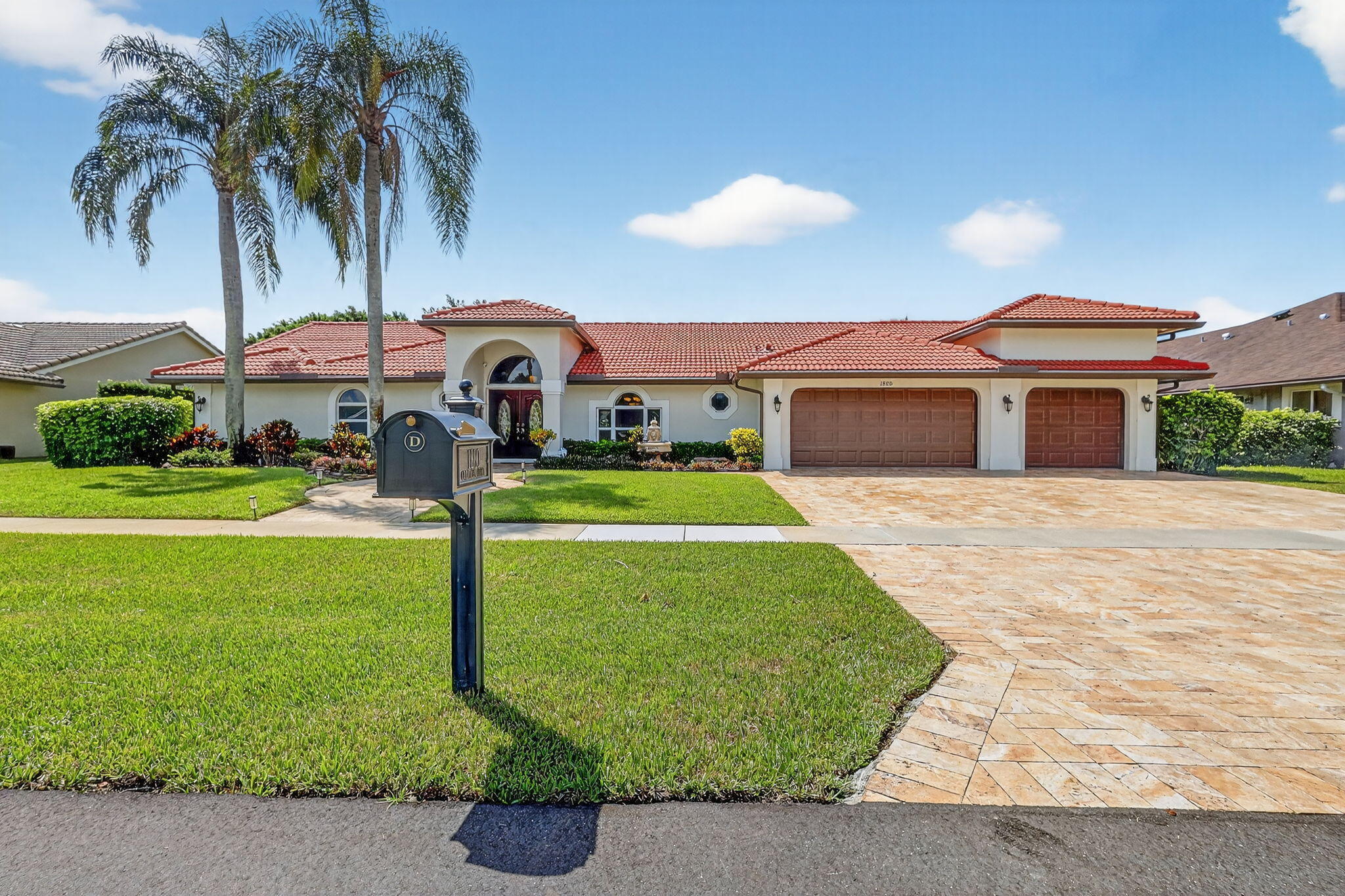 Foto de propiedad en 1880 GRANTHAM Court, Wellington, FL 33414 Wellington con MLS# 
