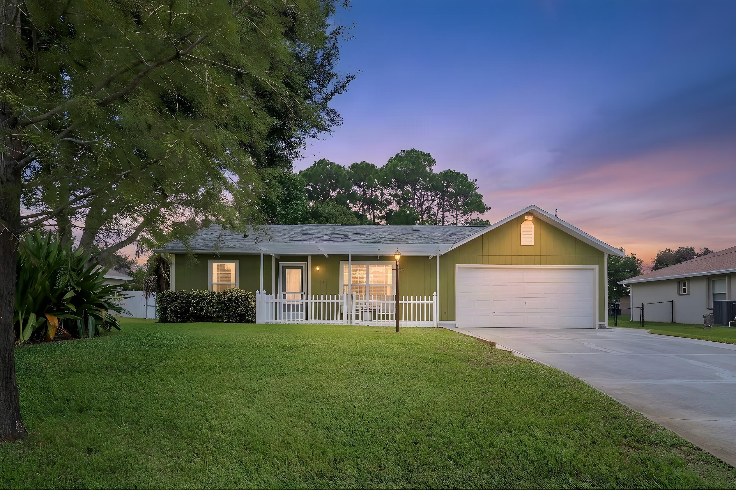 En Venta 1137 SW CURTIS Street, Port St. Lucie, FL 34983, Port St. Lucie, FL 34983