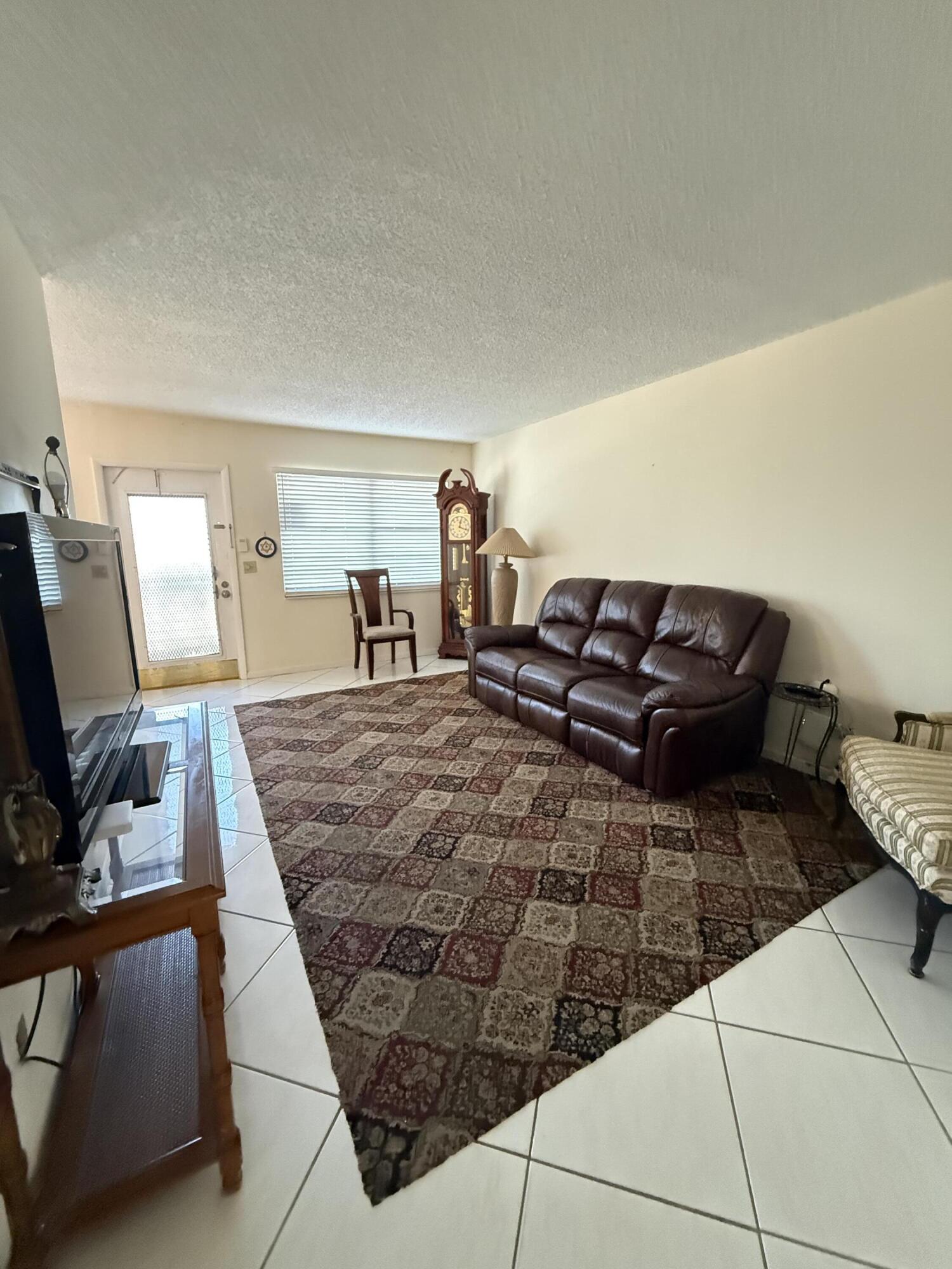Foto de propiedad en 3018 WOLVERTON A E 3018, Boca Raton, FL 33434 Boca Raton con MLS# 