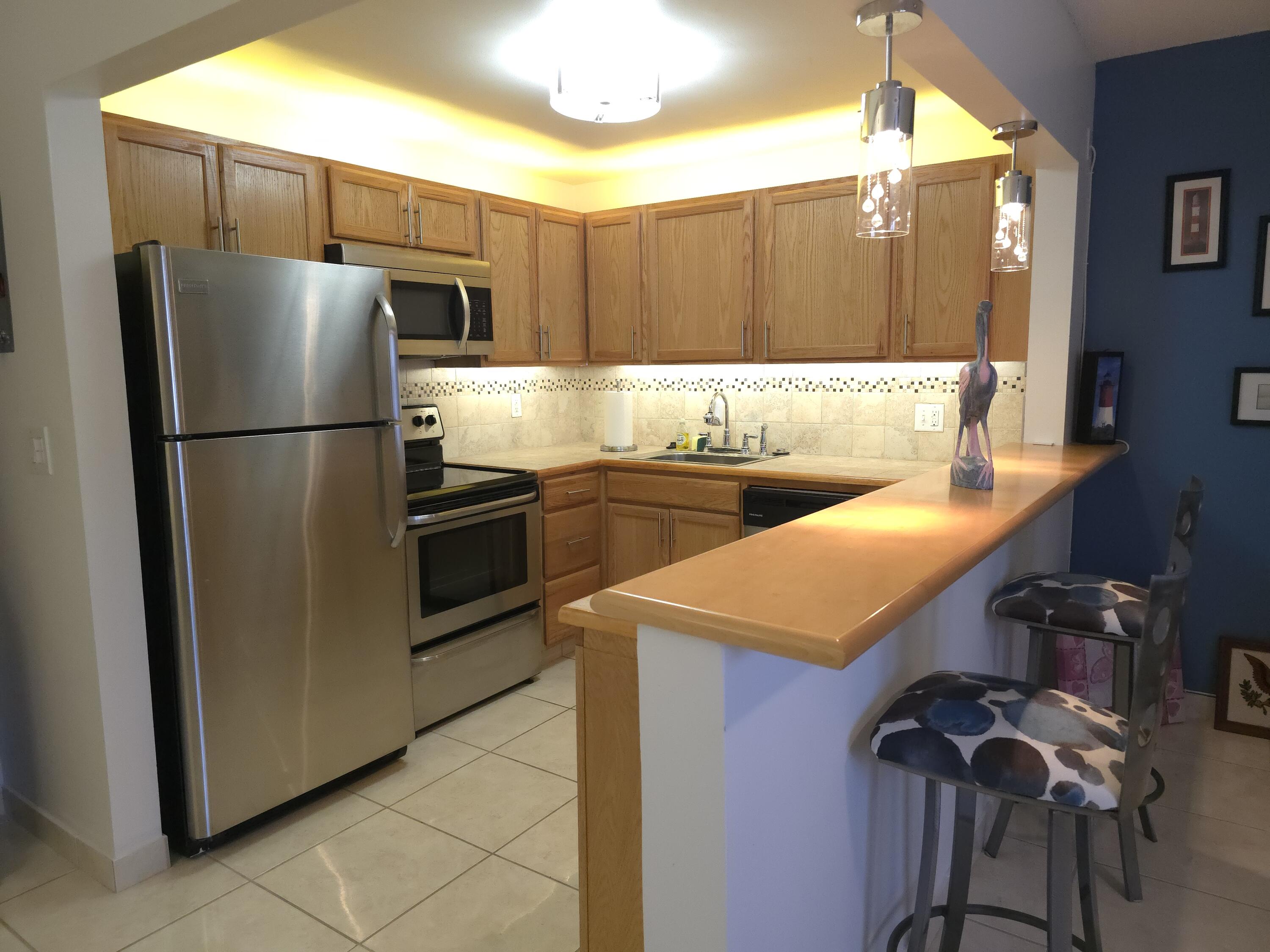 En Venta 105 OXFORD 100, West Palm Beach, FL 33417, West Palm Beach, FL 33417
