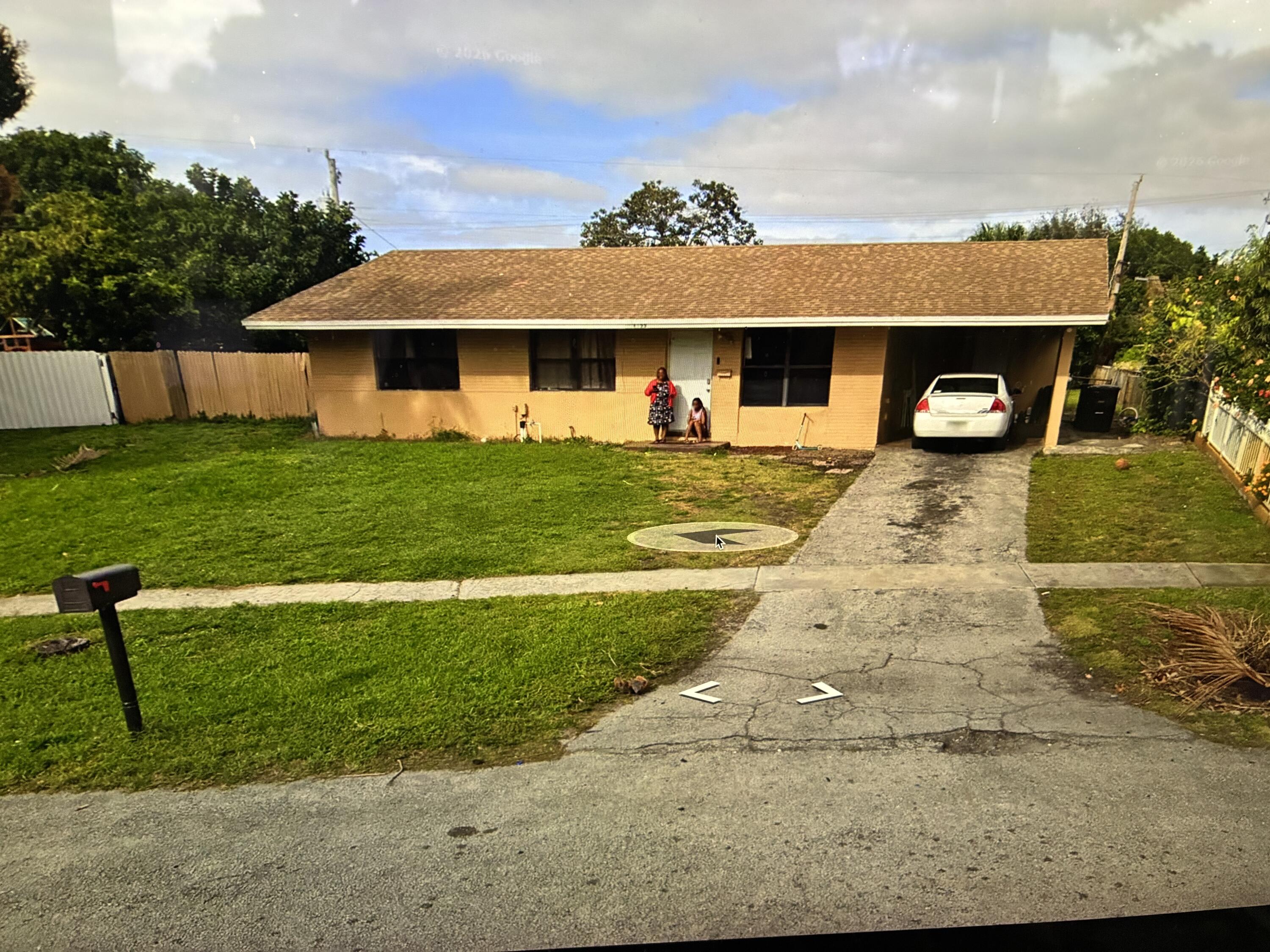 Foto de propiedad en 1655 44TH Street, West Palm Beach, FL 33407 West Palm Beach con MLS# 