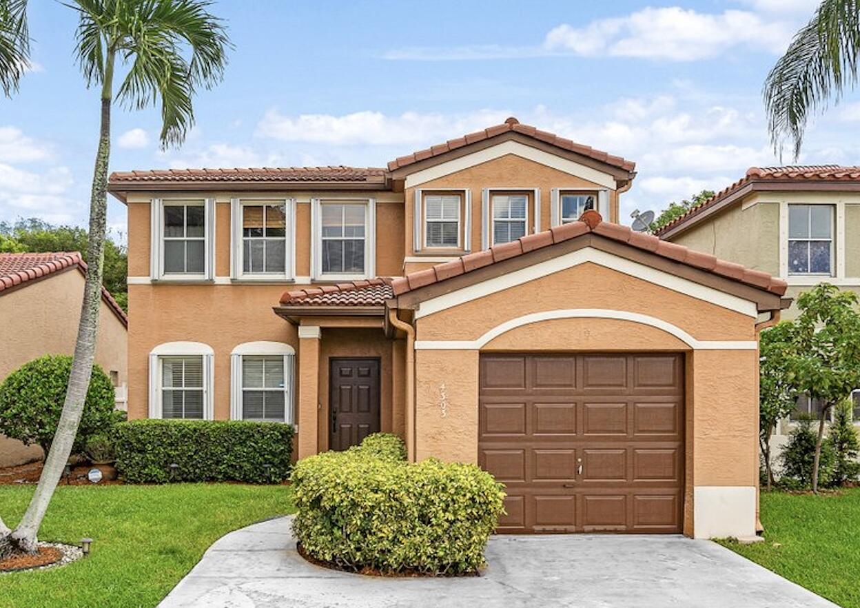 Foto de propiedad en 4303 NW 1ST Drive, Deerfield Beach, FL 33442 Deerfield Beach con MLS# 
