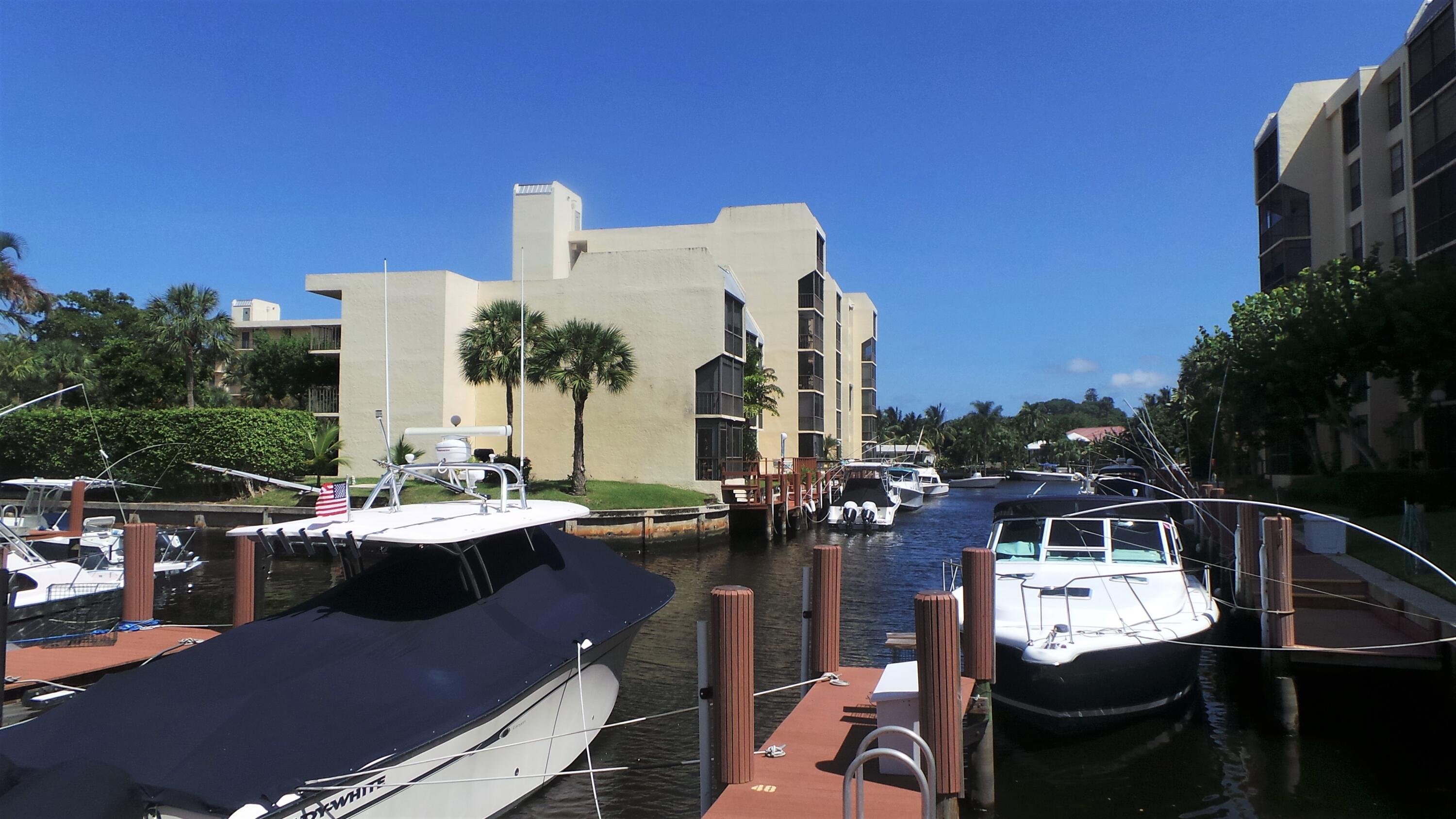 Foto de propiedad en 17 ROYAL PALM Way 3030, Boca Raton, FL 33432 Boca Raton con MLS# 