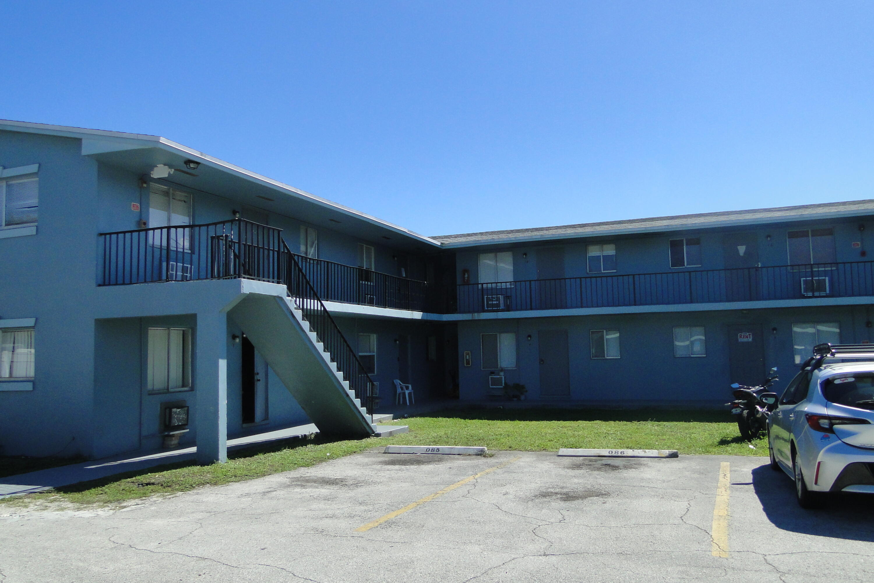 Foto de propiedad en 1829 N A Street 14, Lake Worth Beach, FL 33460 Lake Worth Beach con MLS# 