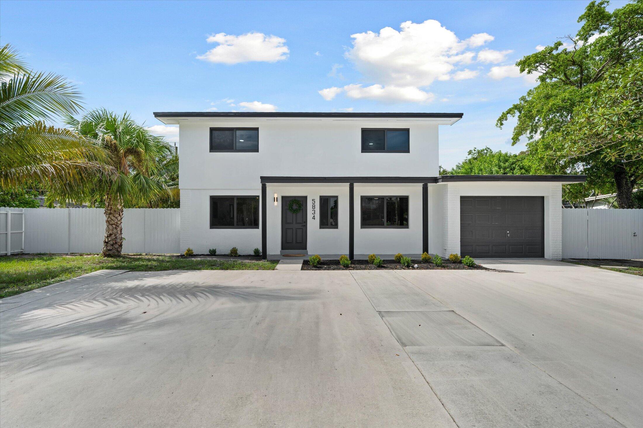Foto de propiedad en 5834 Forest Hill Boulevard, West Palm Beach, FL 33415 West Palm Beach con MLS# 