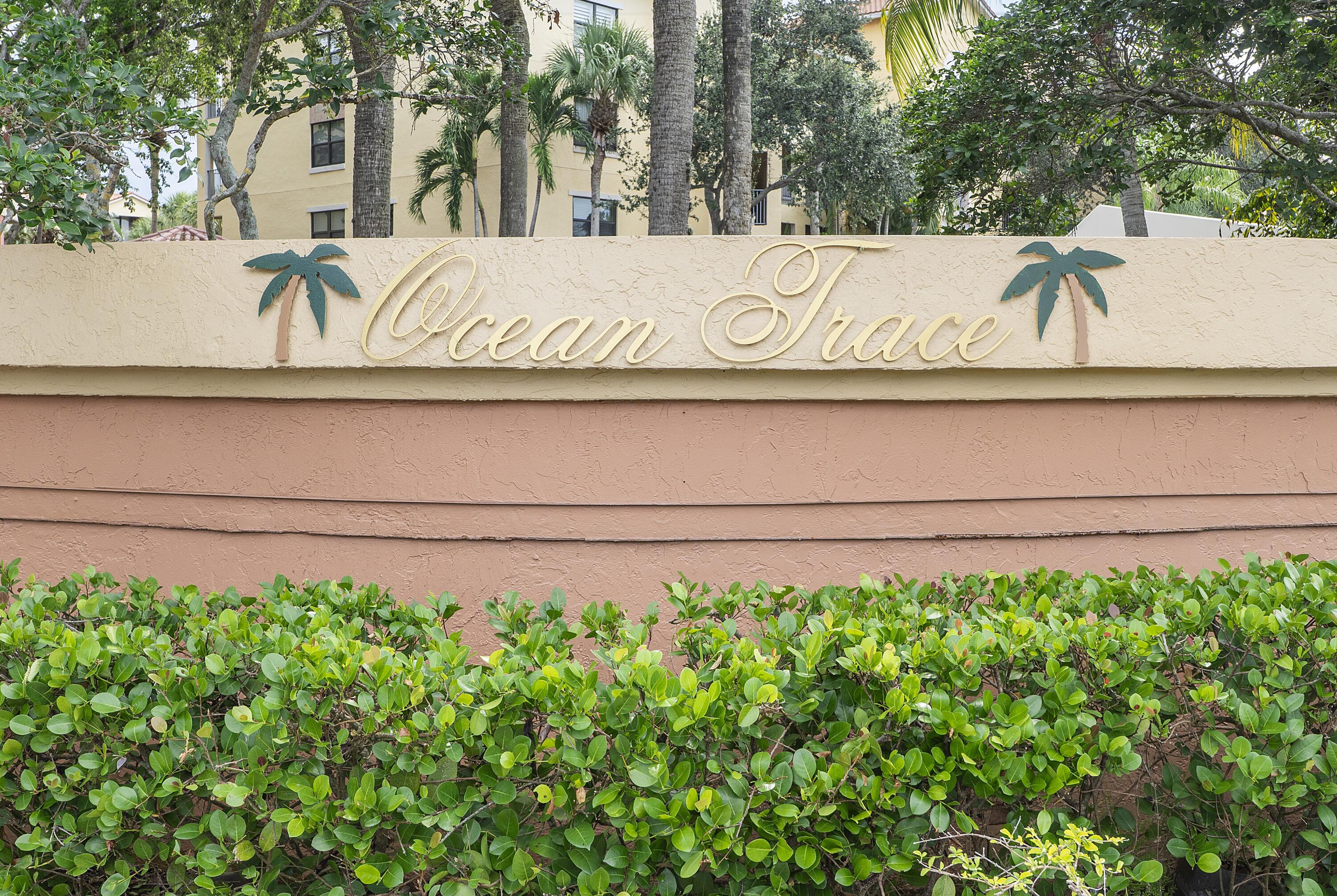 Foto de propiedad en 800 Uno Lago Drive 204, Juno Beach, FL 33408 Juno Beach con MLS# 