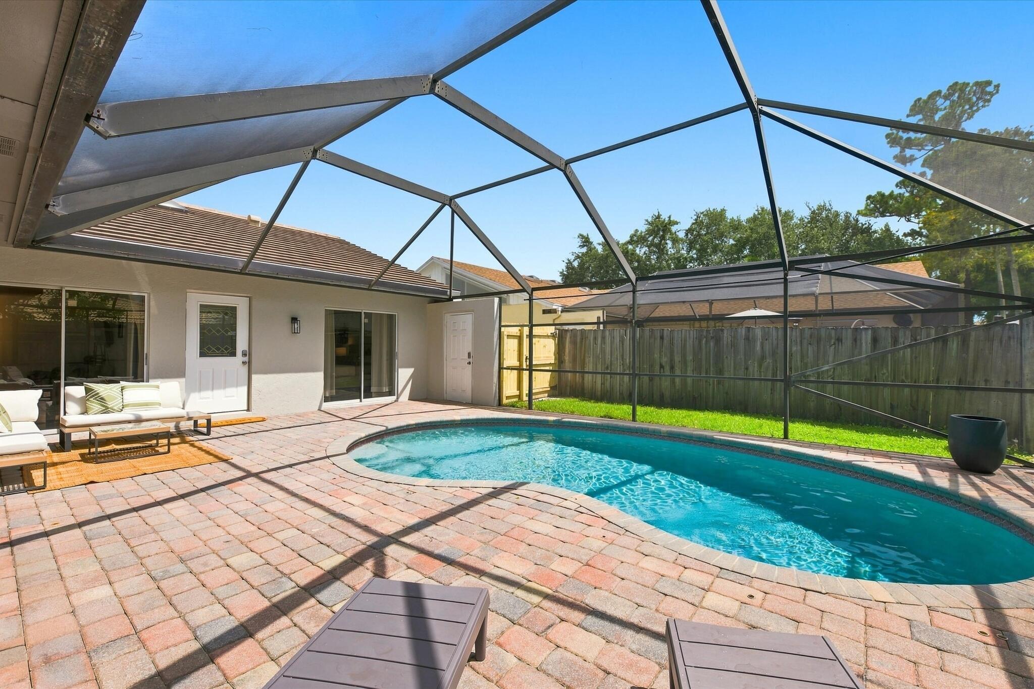 Foto de propiedad en 1343 Periwinkle Place, Wellington, FL 33414 Wellington con MLS# 