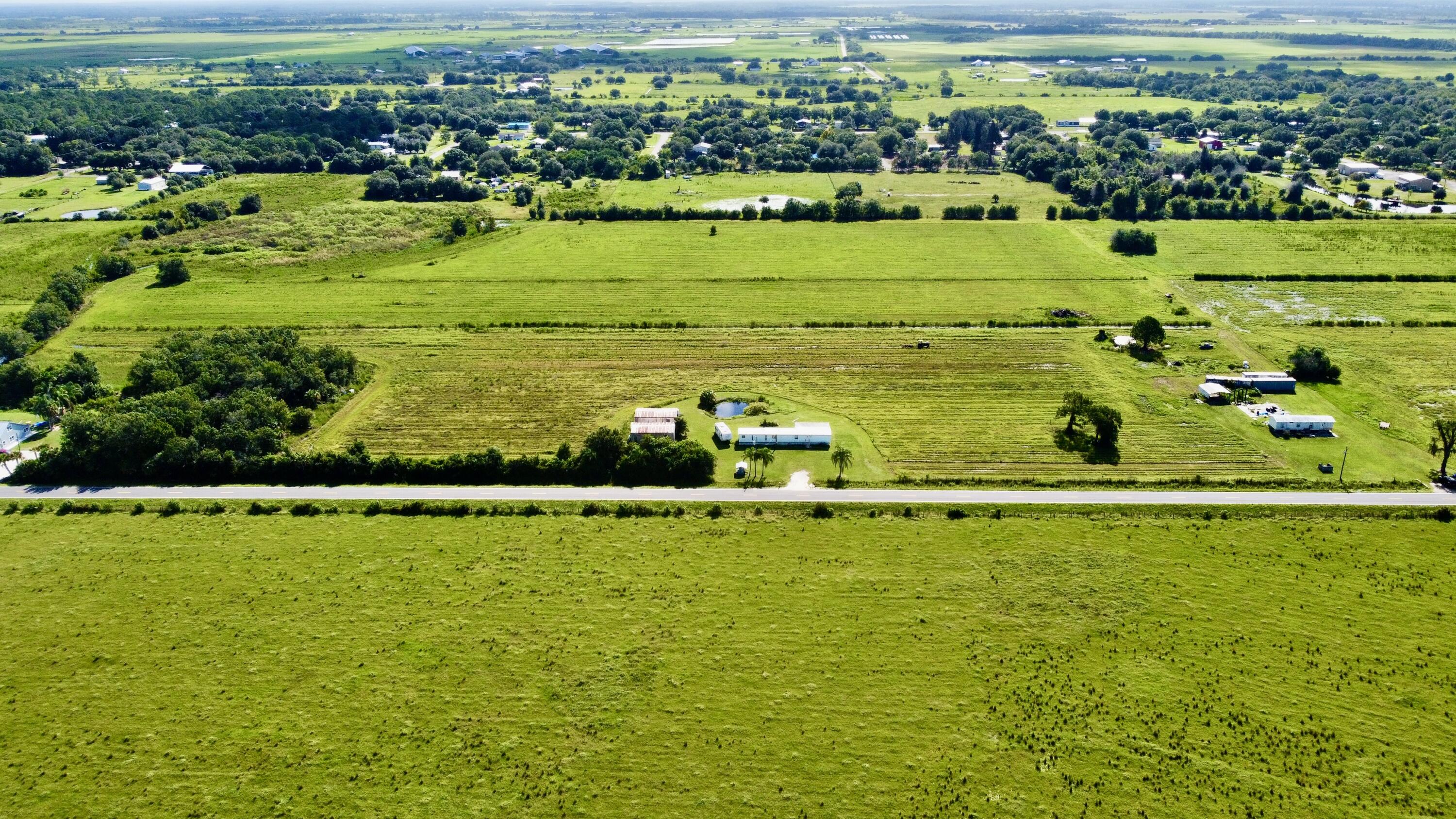 En Venta 1934 NE 96th Ave. Road, Okeechobee, FL 34974, Okeechobee, FL 34974
