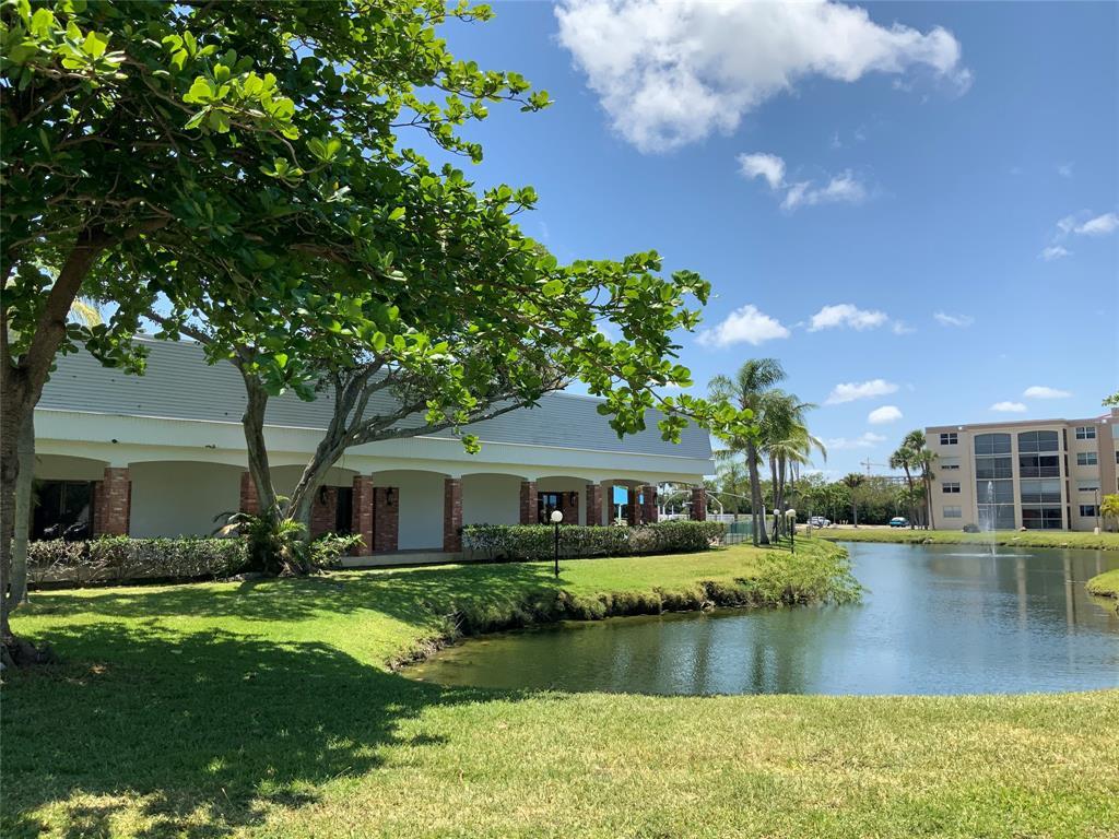 Foto de propiedad en 600 NE 2ND Street 105, Dania Beach, FL 33004 Dania Beach con MLS# 