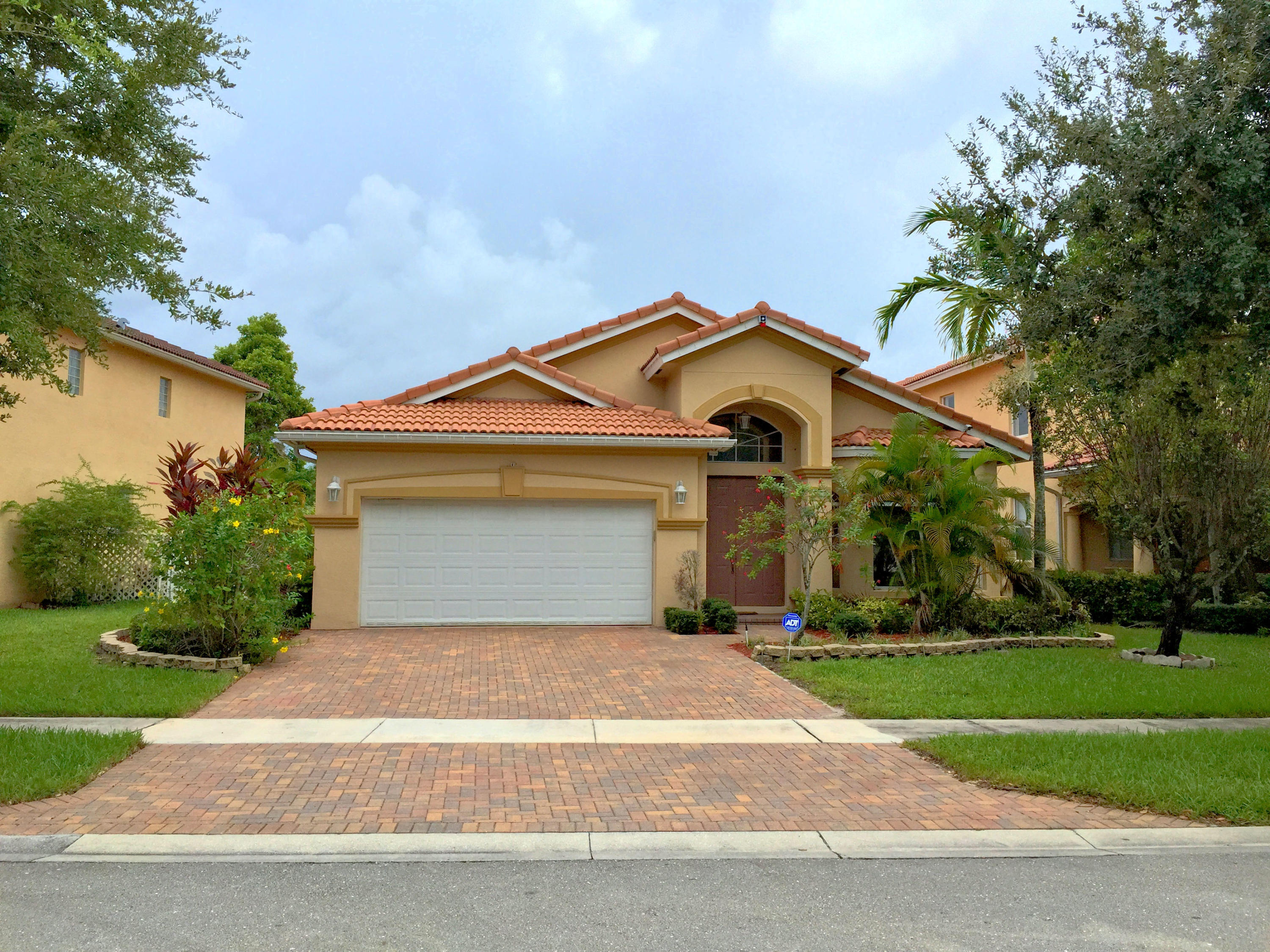 En Venta 873 Gazetta Way, West Palm Beach, FL 33413, West Palm Beach, FL 33413
