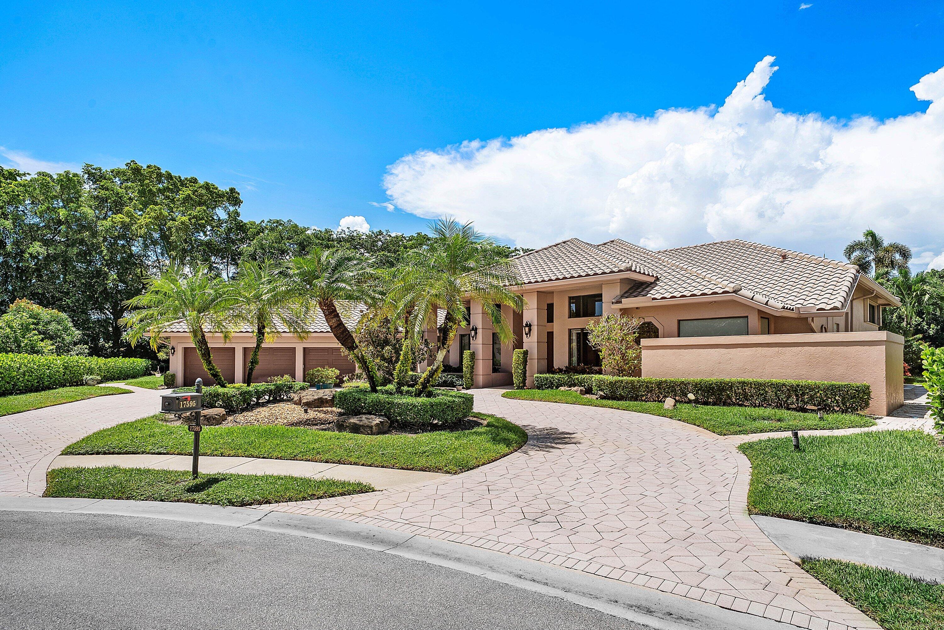 Foto de propiedad en 17595 Bocaire Place, Boca Raton, FL 33487 Boca Raton con MLS# 