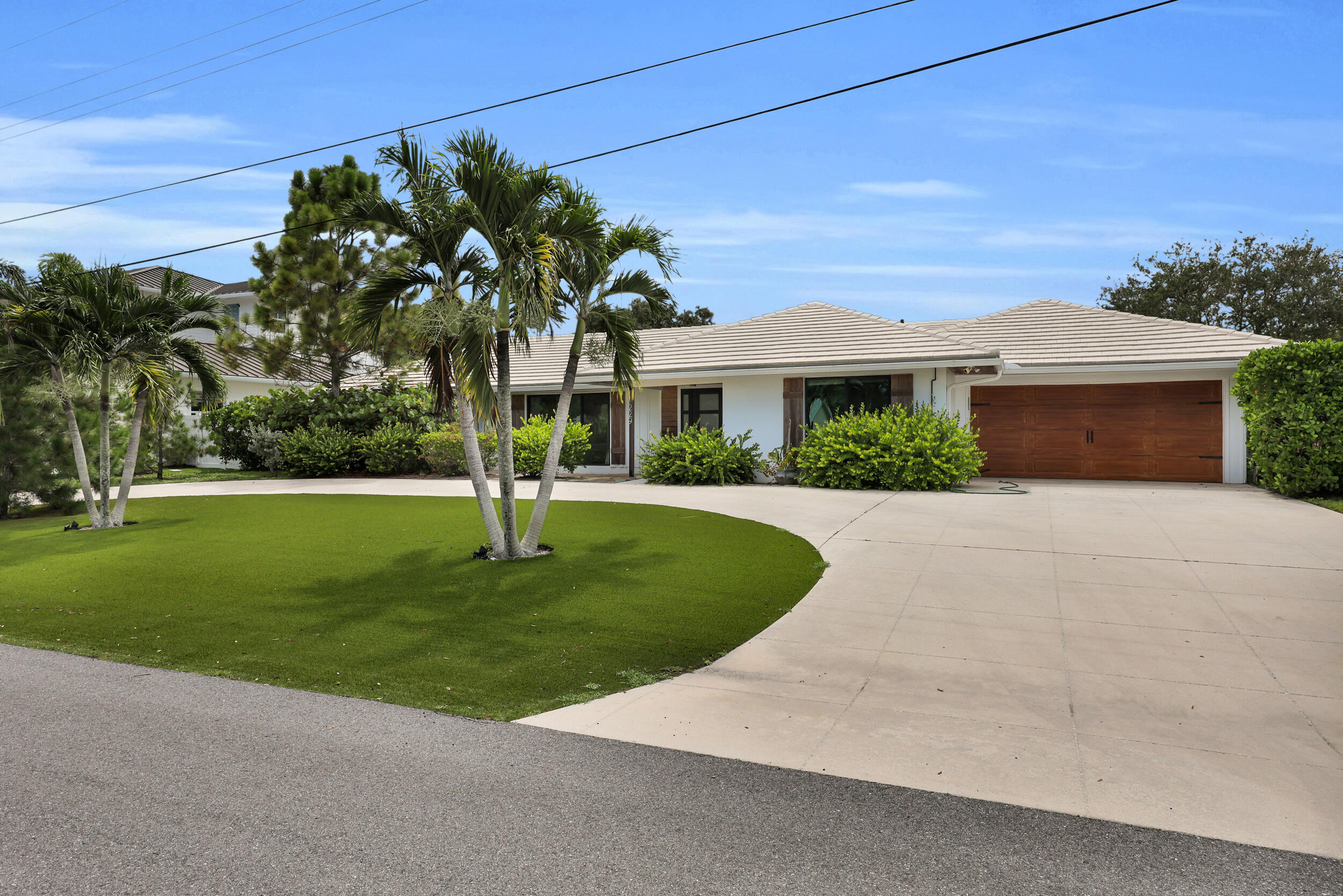 En Renta 229 Fairway W, Tequesta, FL 33469, Tequesta, FL 33469