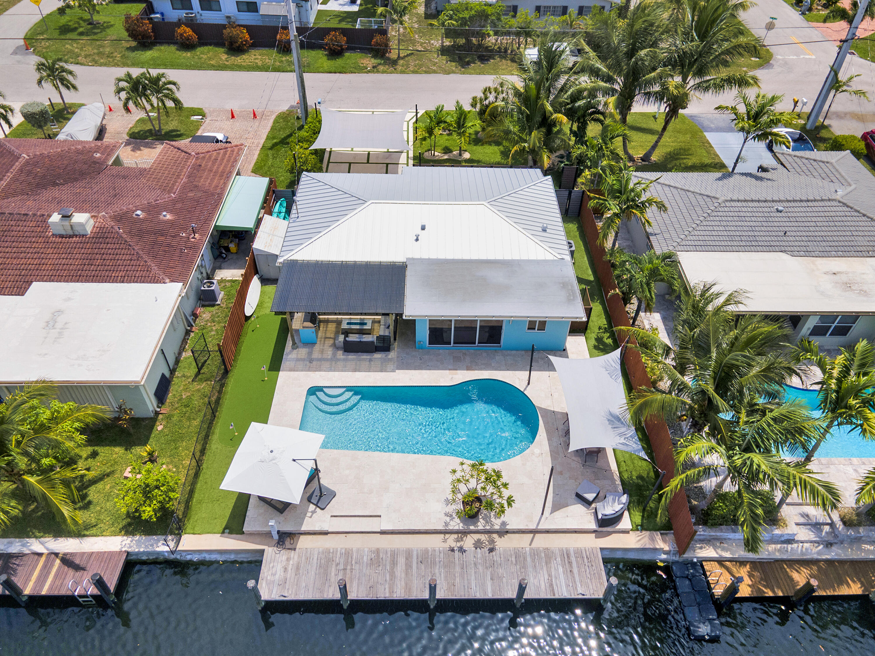 Foto de propiedad en 2291 SE 15th Street, Pompano Beach, FL 33062 Pompano Beach con MLS# 