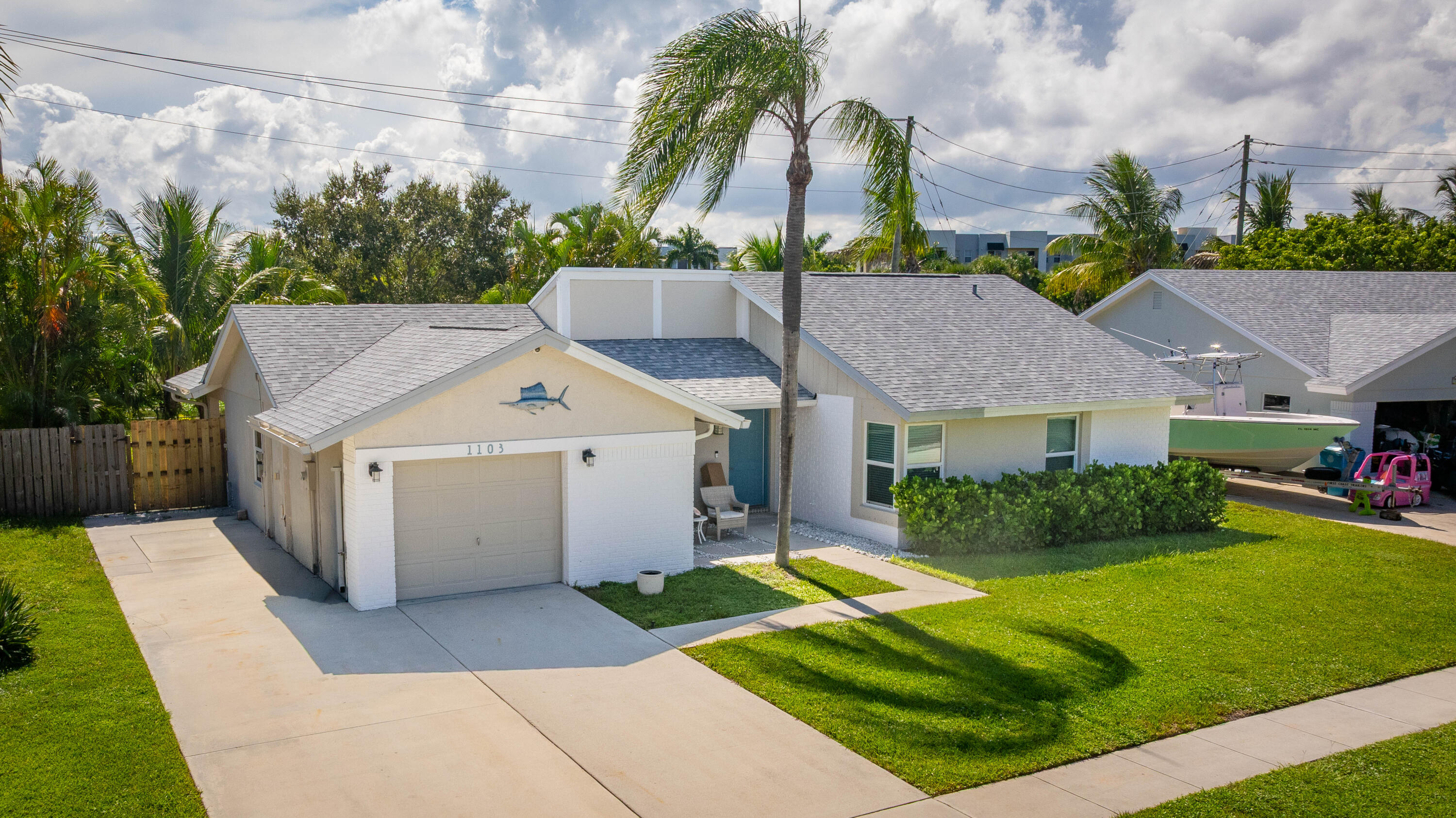 Foto de propiedad en 1103 NW 11th Street, Boynton Beach, FL 33426 Boynton Beach con MLS# 