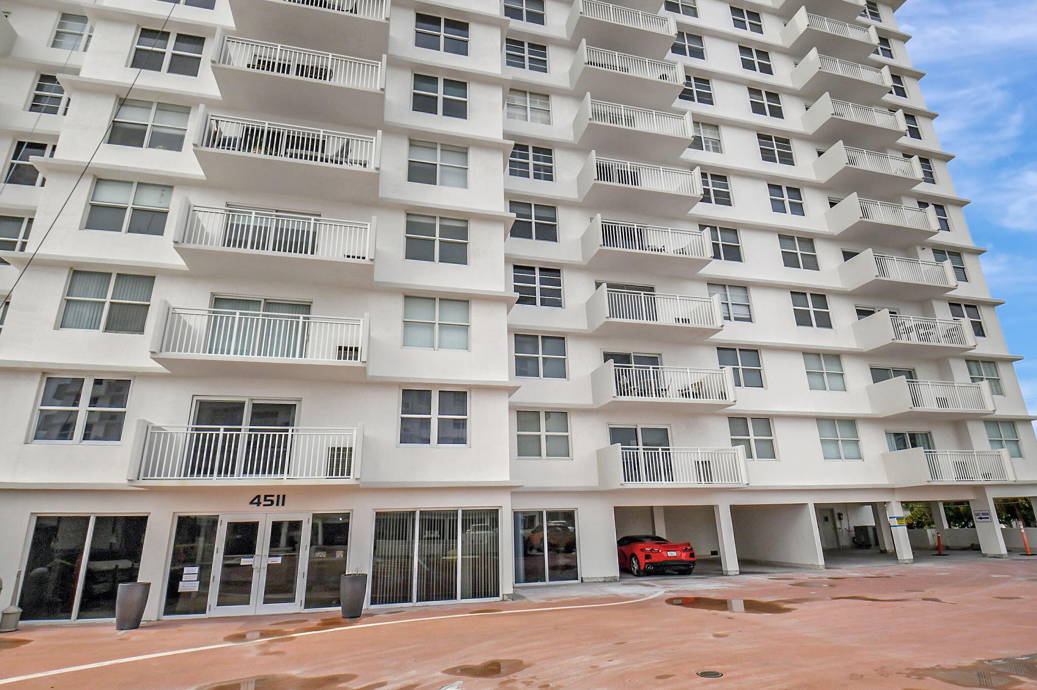 Foto de propiedad en 4511 S Ocean Boulevard 401, Highland Beach, FL 33487 Highland Beach con MLS# 